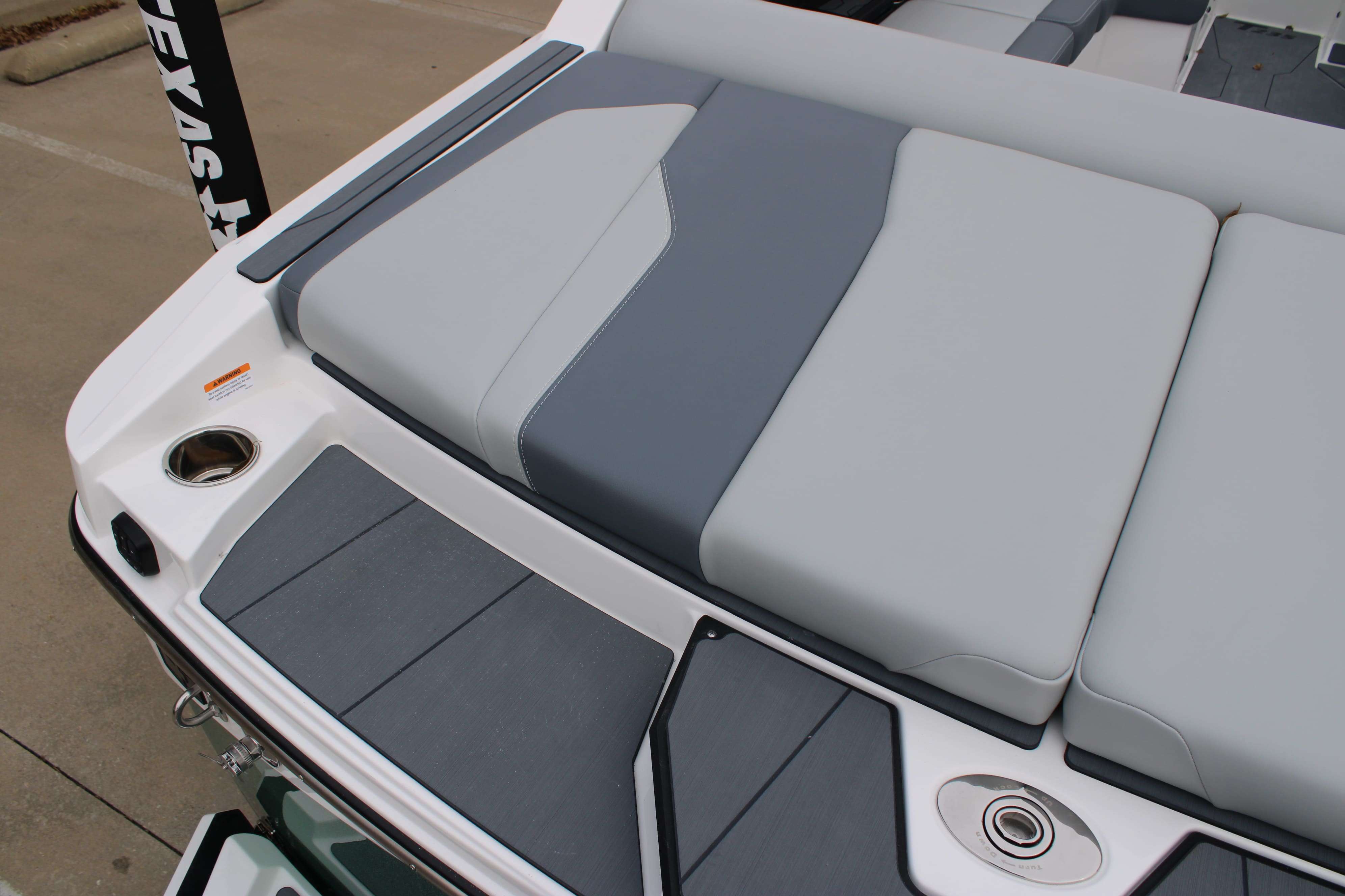 2026 Axis Wake Research Core Series T235-10