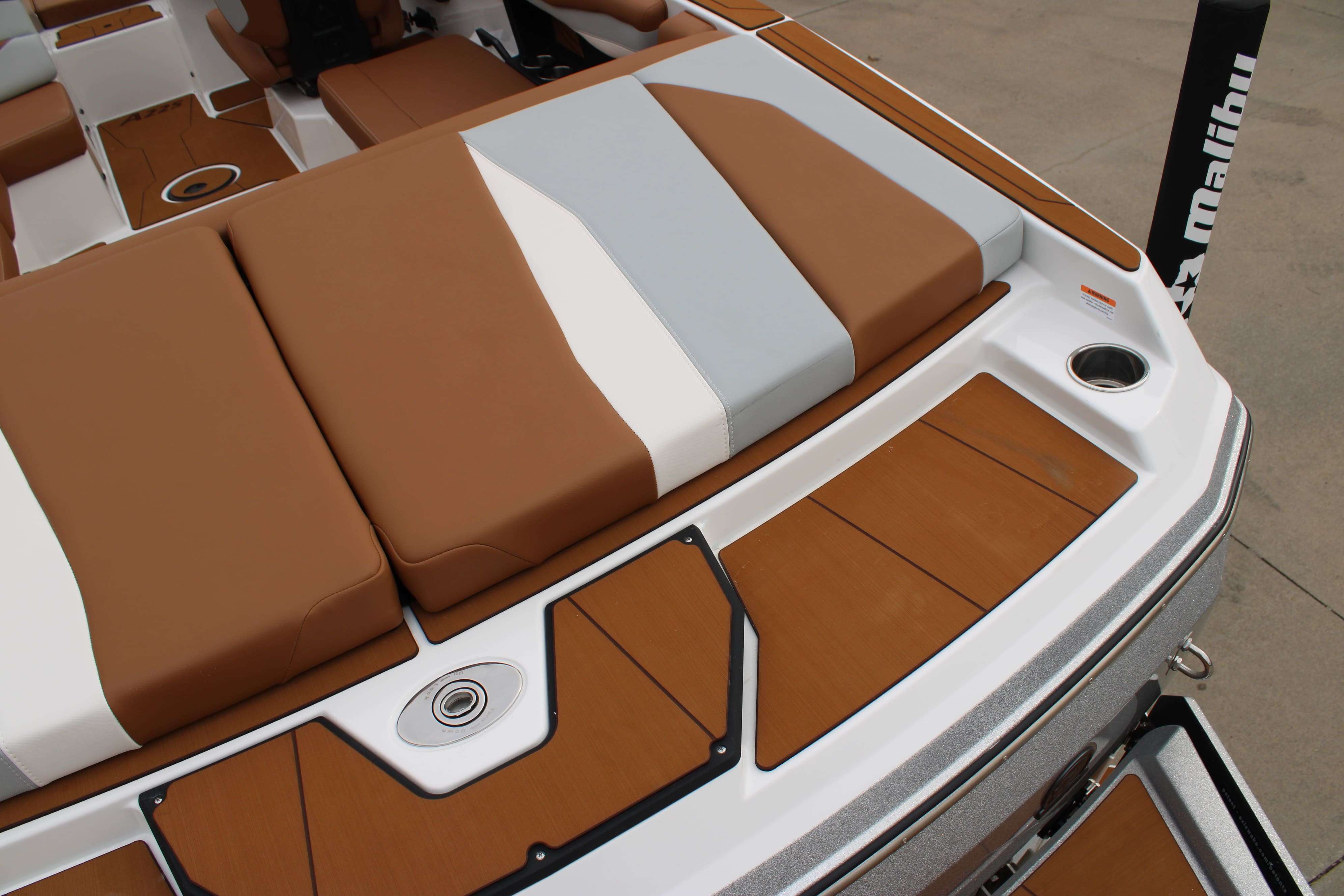 2026 Axis Wake Research Core Series A225-9