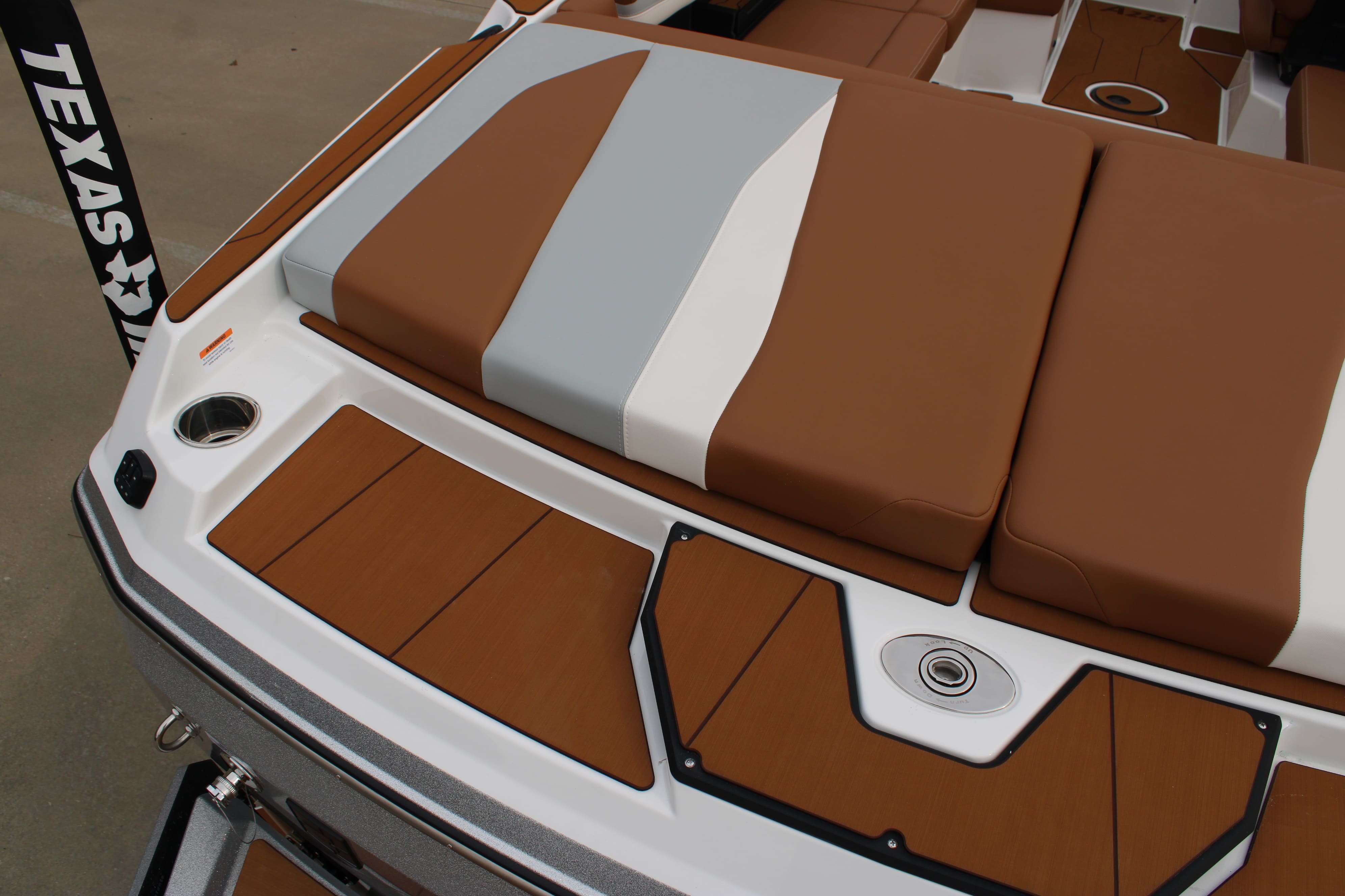 2026 Axis Wake Research Core Series A225-10