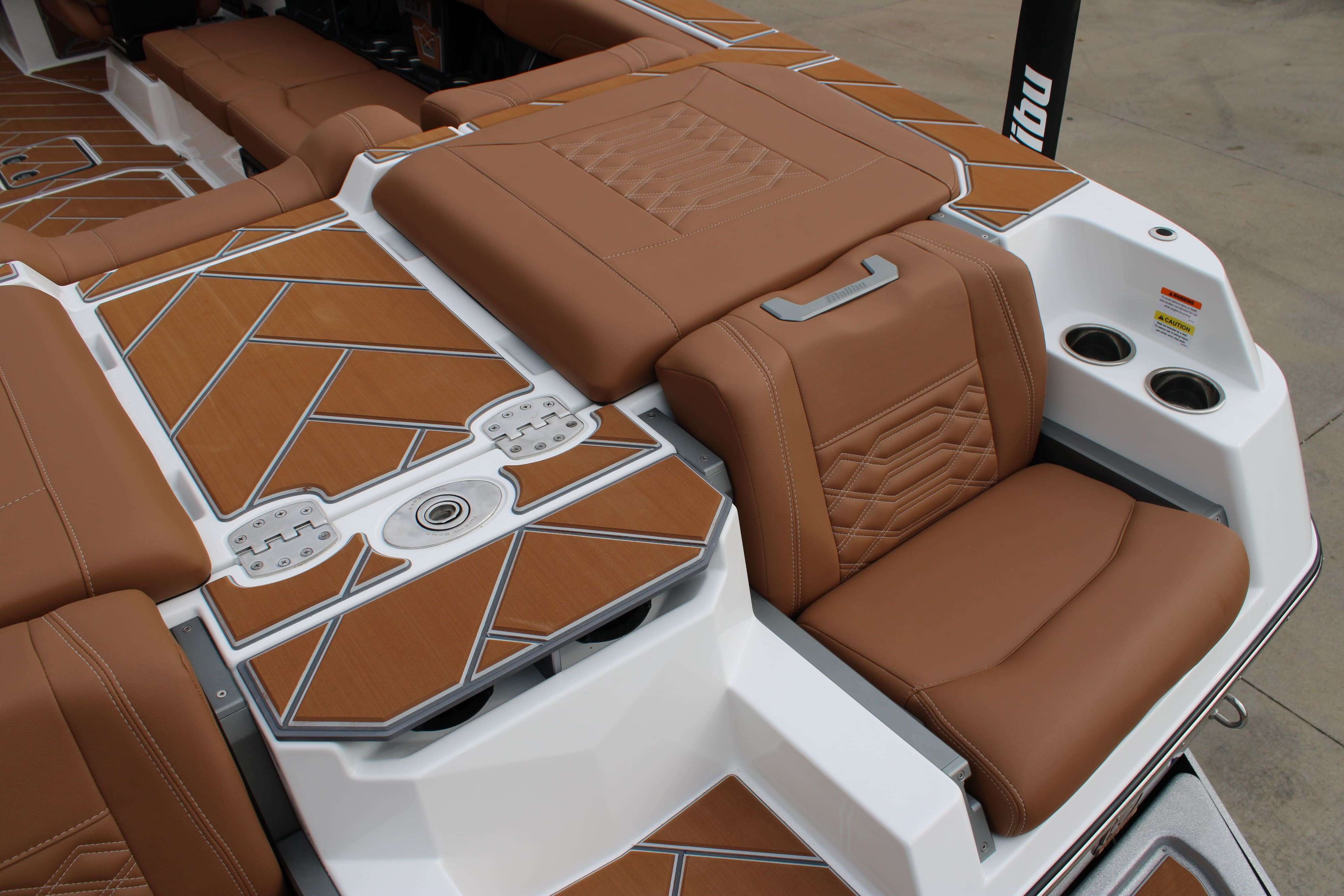 2026 Malibu Boats Wakesetter 26 LSV-10