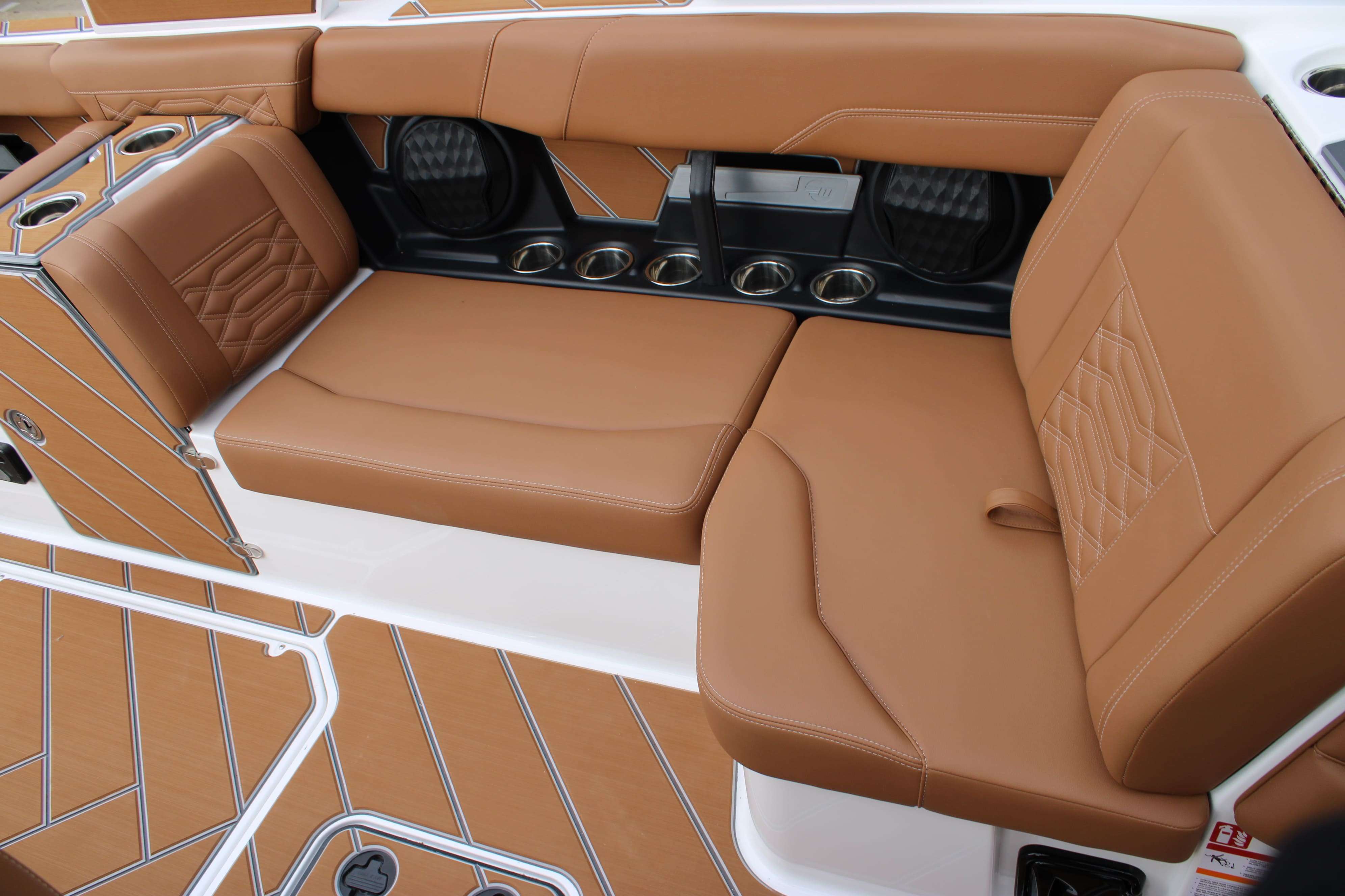 2026 Malibu Boats Wakesetter 26 LSV-17