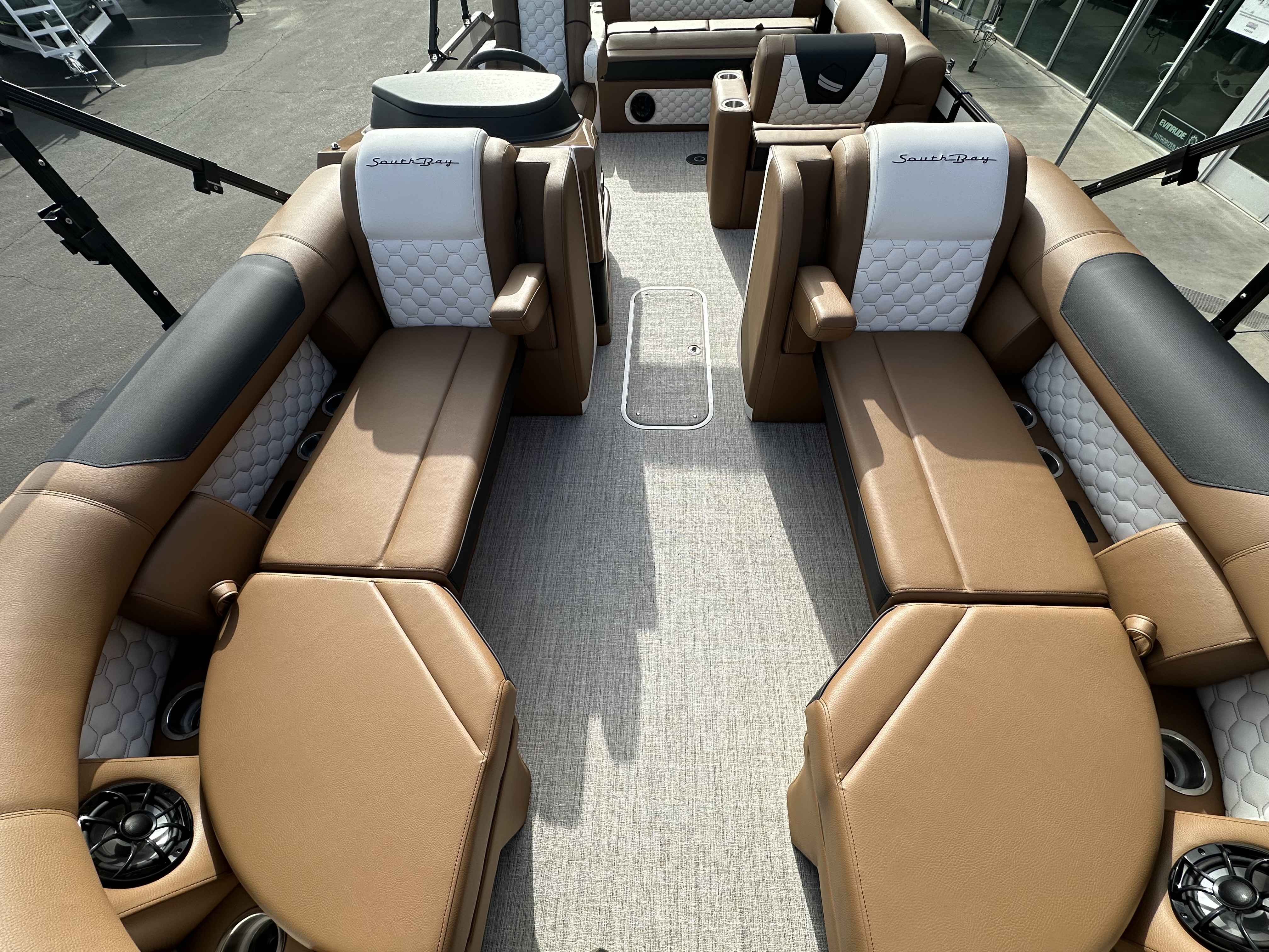 2026 South bay 525SB2-9