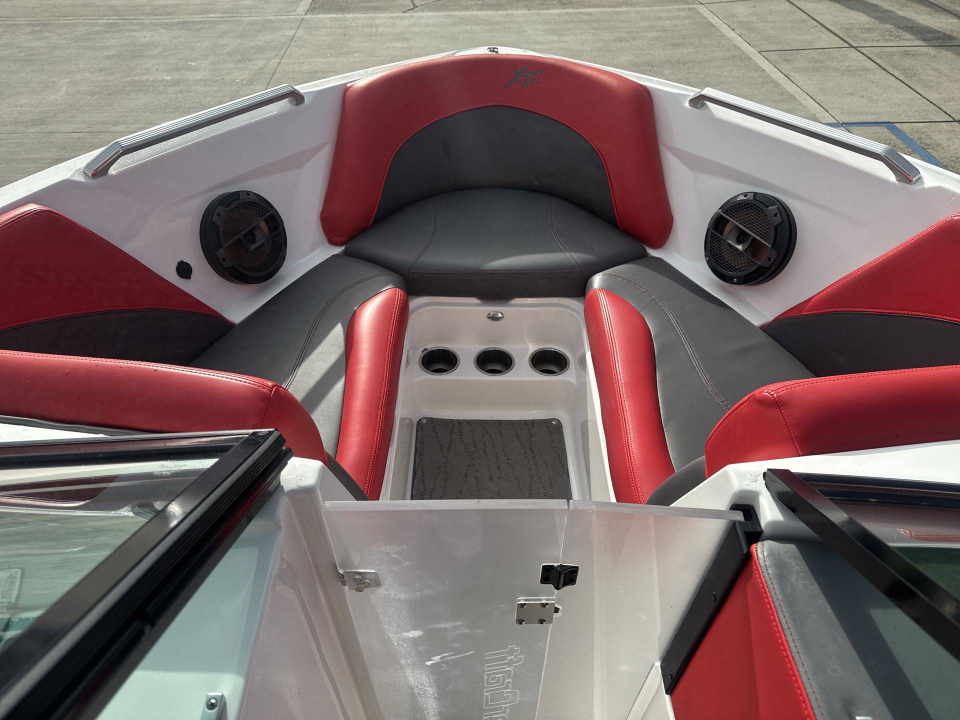 2019 Mastercraft XT21-10