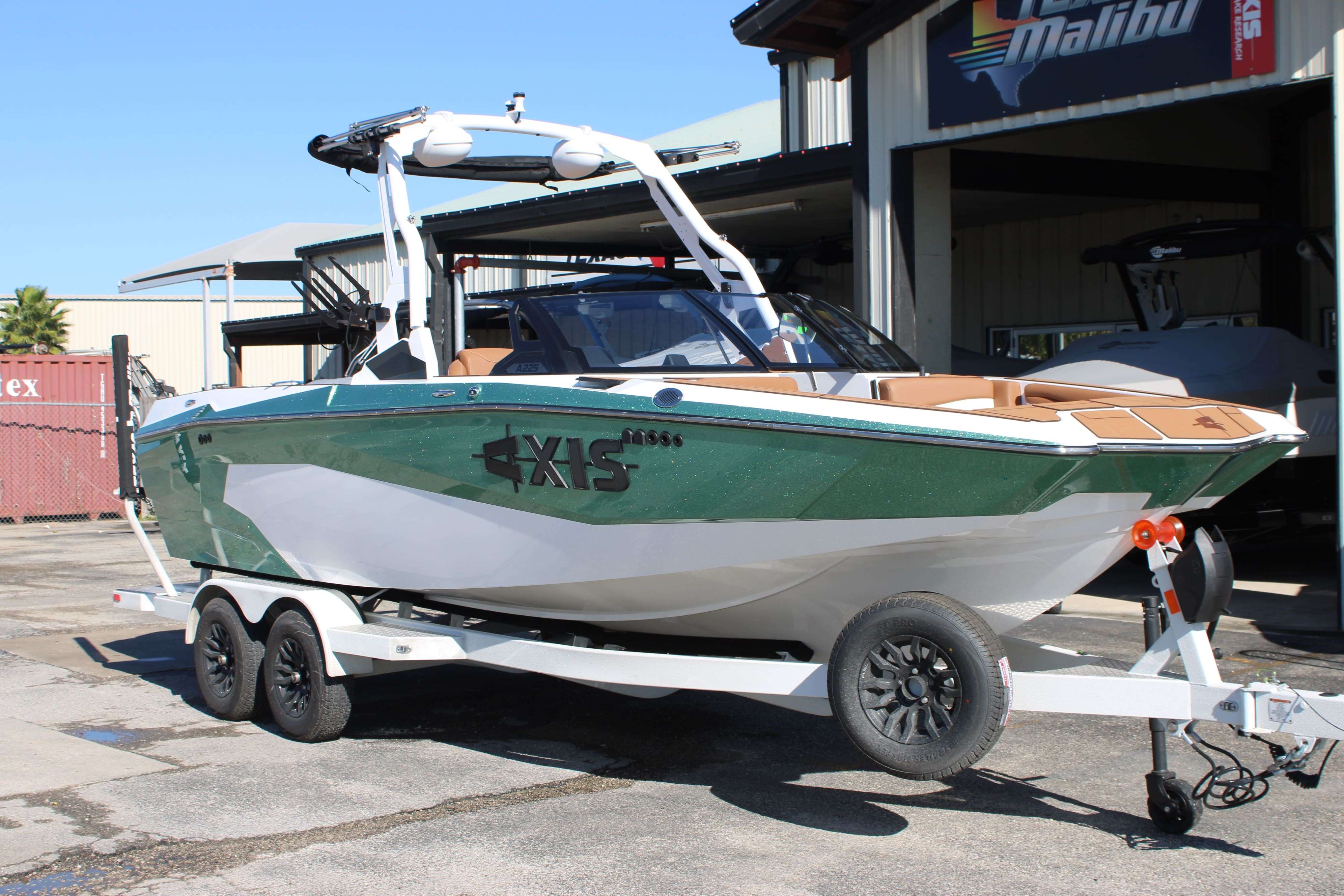 2026 Axis Wake Research Core Series A225-2