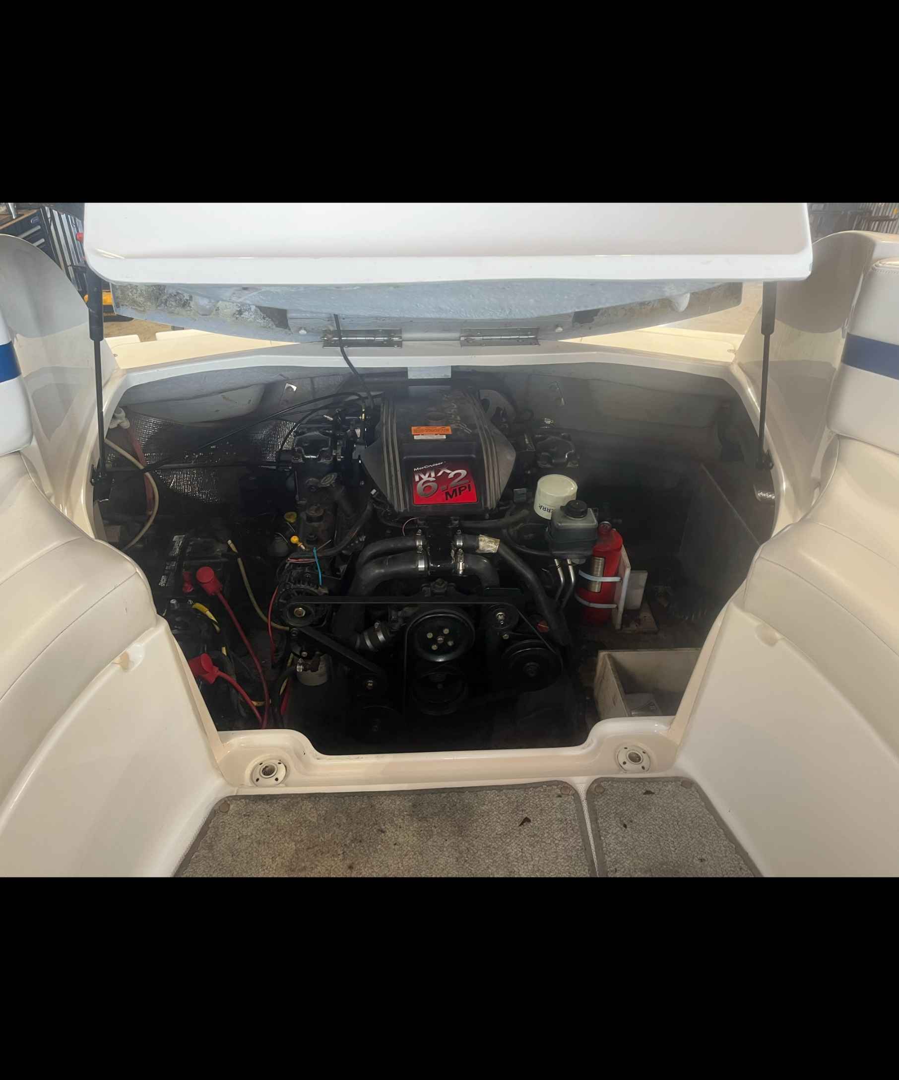 2001 CHAPARRAL 263 SUNESTA-5