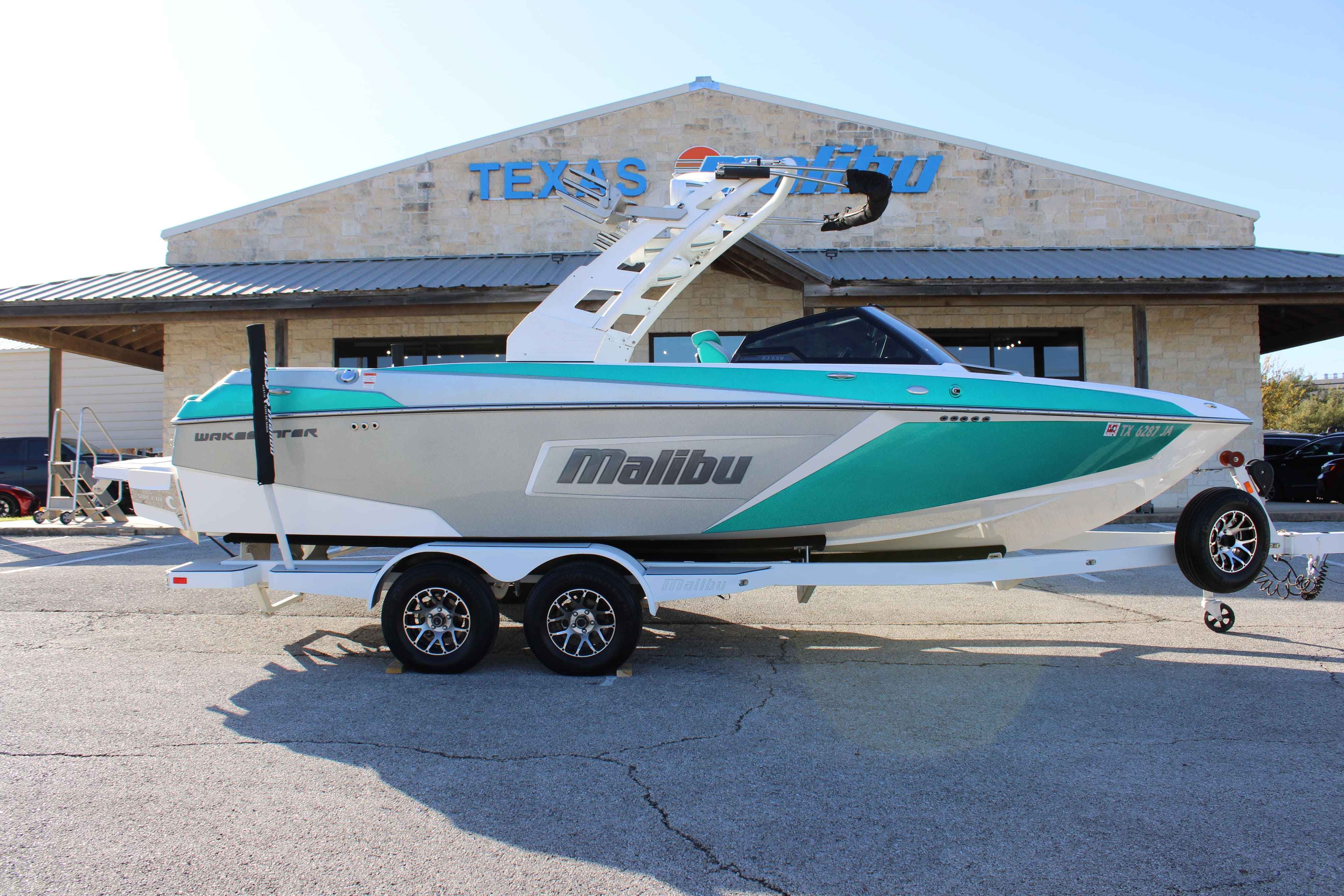 2020 Malibu Boats Wakesetter 23 LSV-1