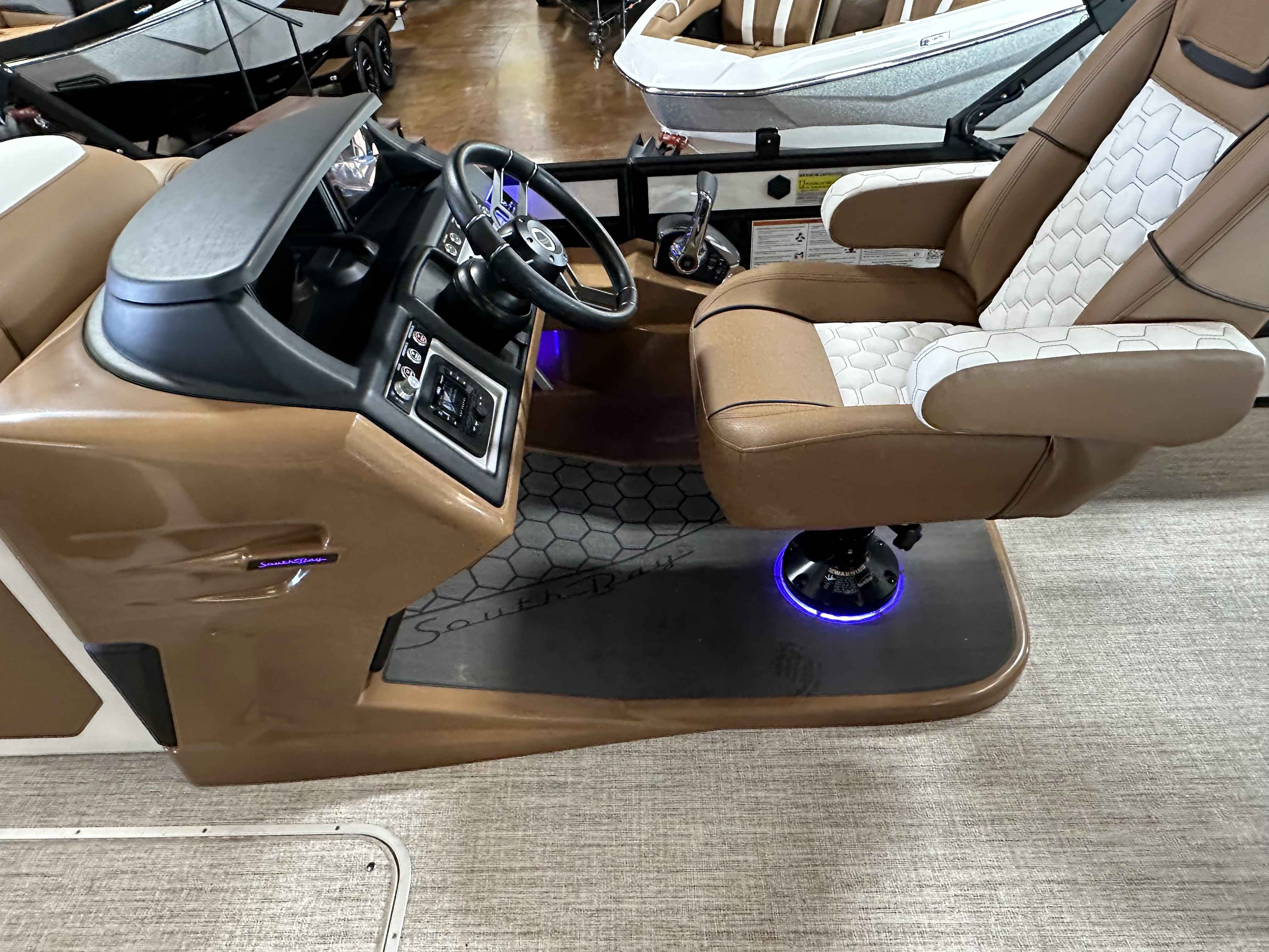 2026 South bay 525SB2-16