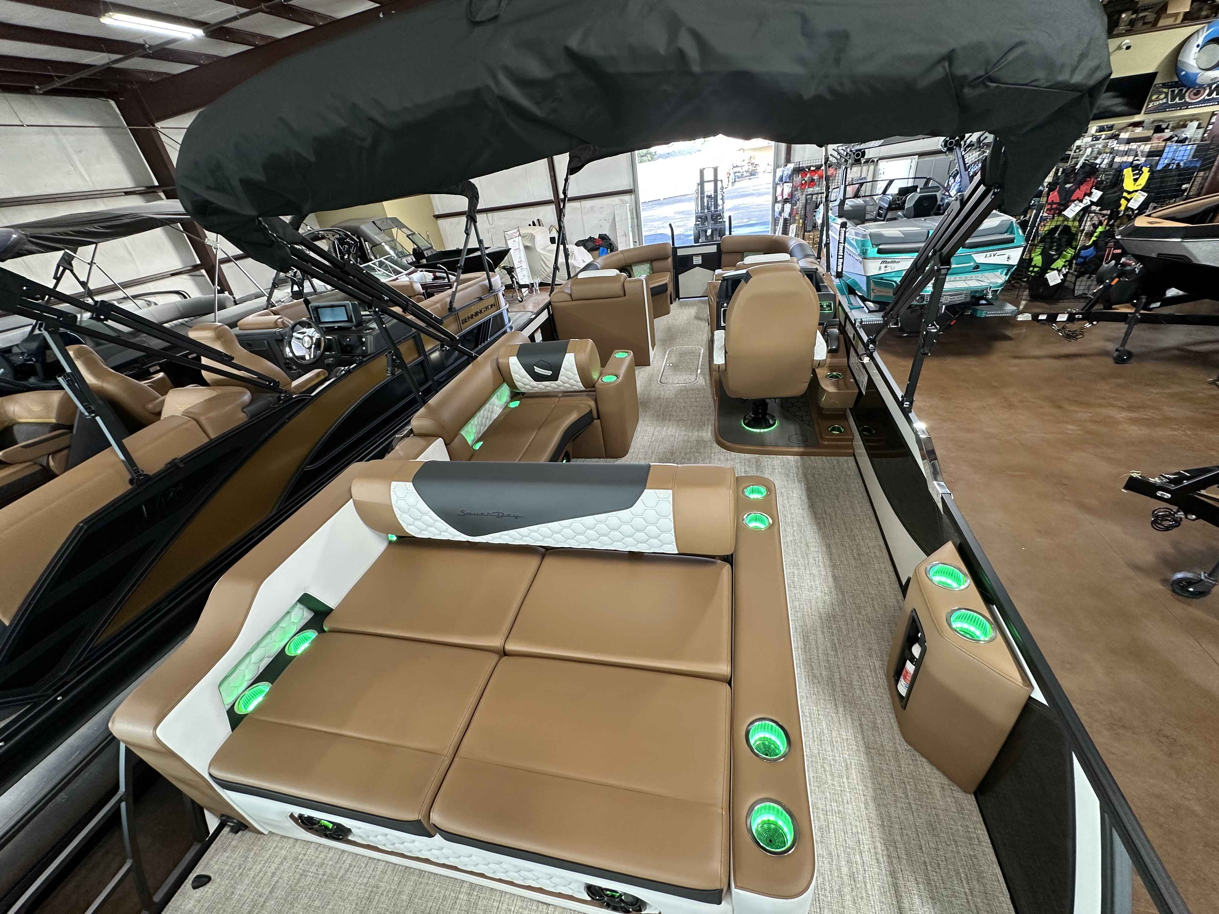 2026 South bay 525SB2-17