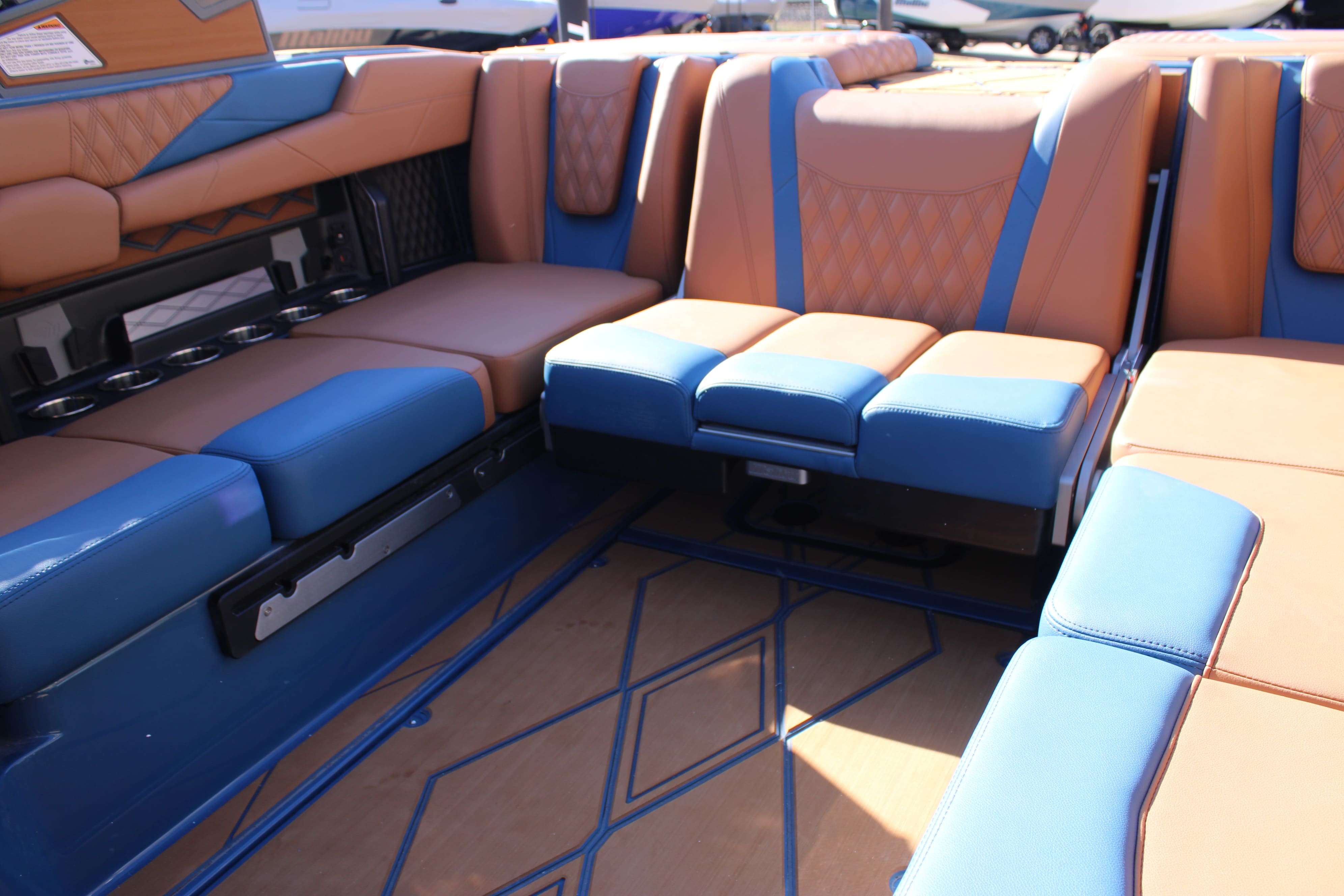 2026 Malibu Boats M230-15