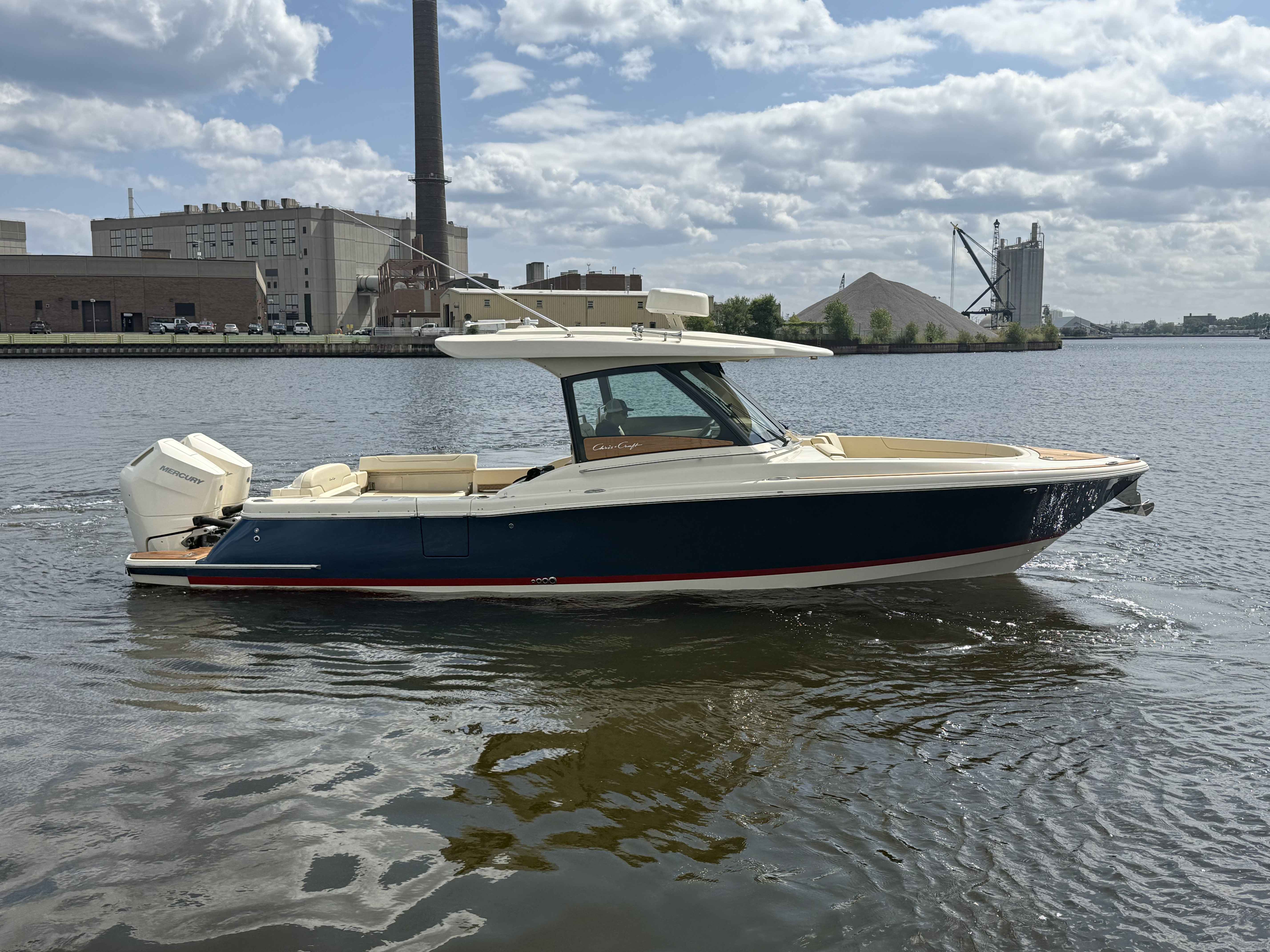 Chris Craft 32 Calypso 2025
