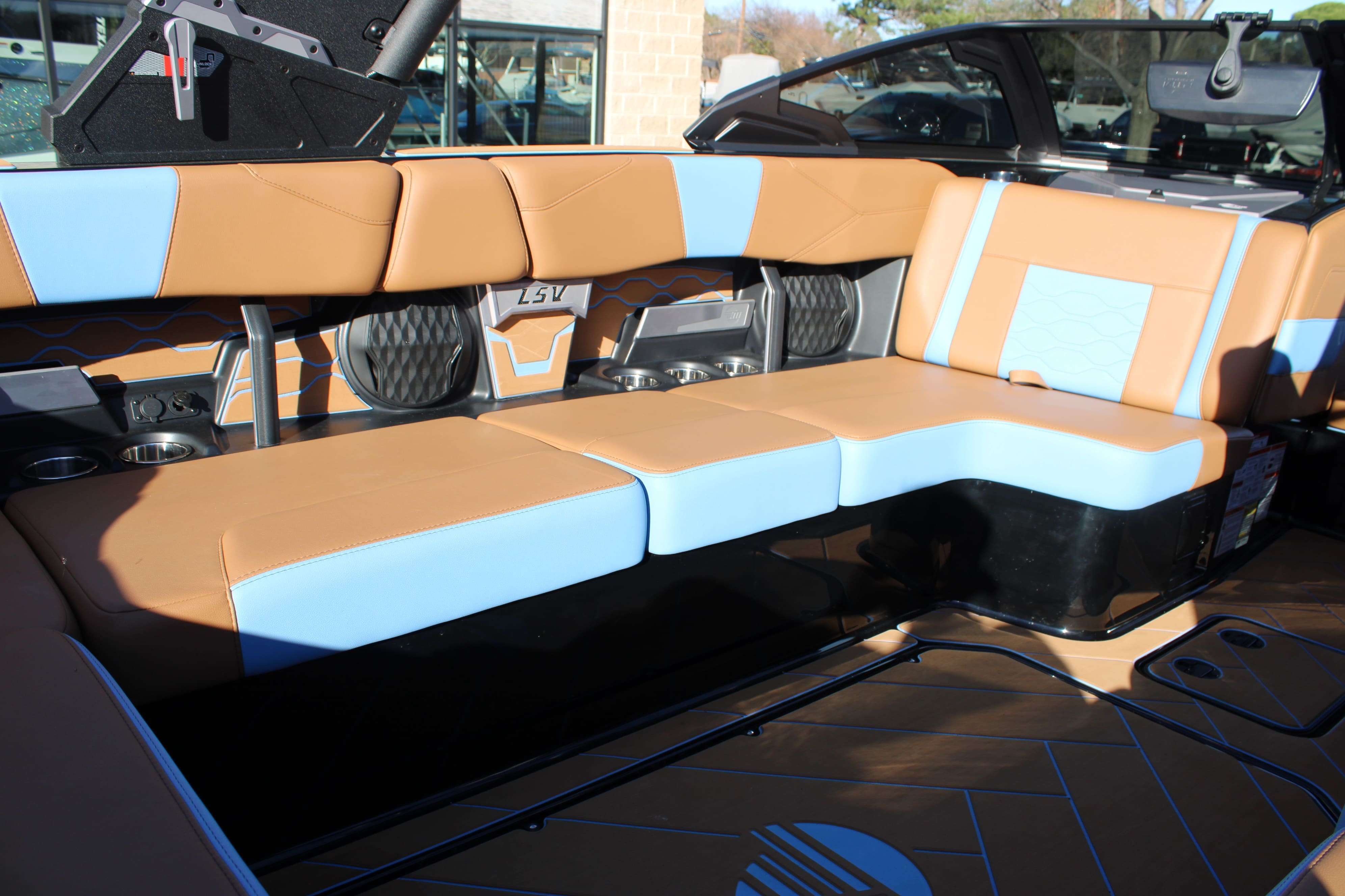 2025 Malibu Boats Wakesetter 23 LSV-15