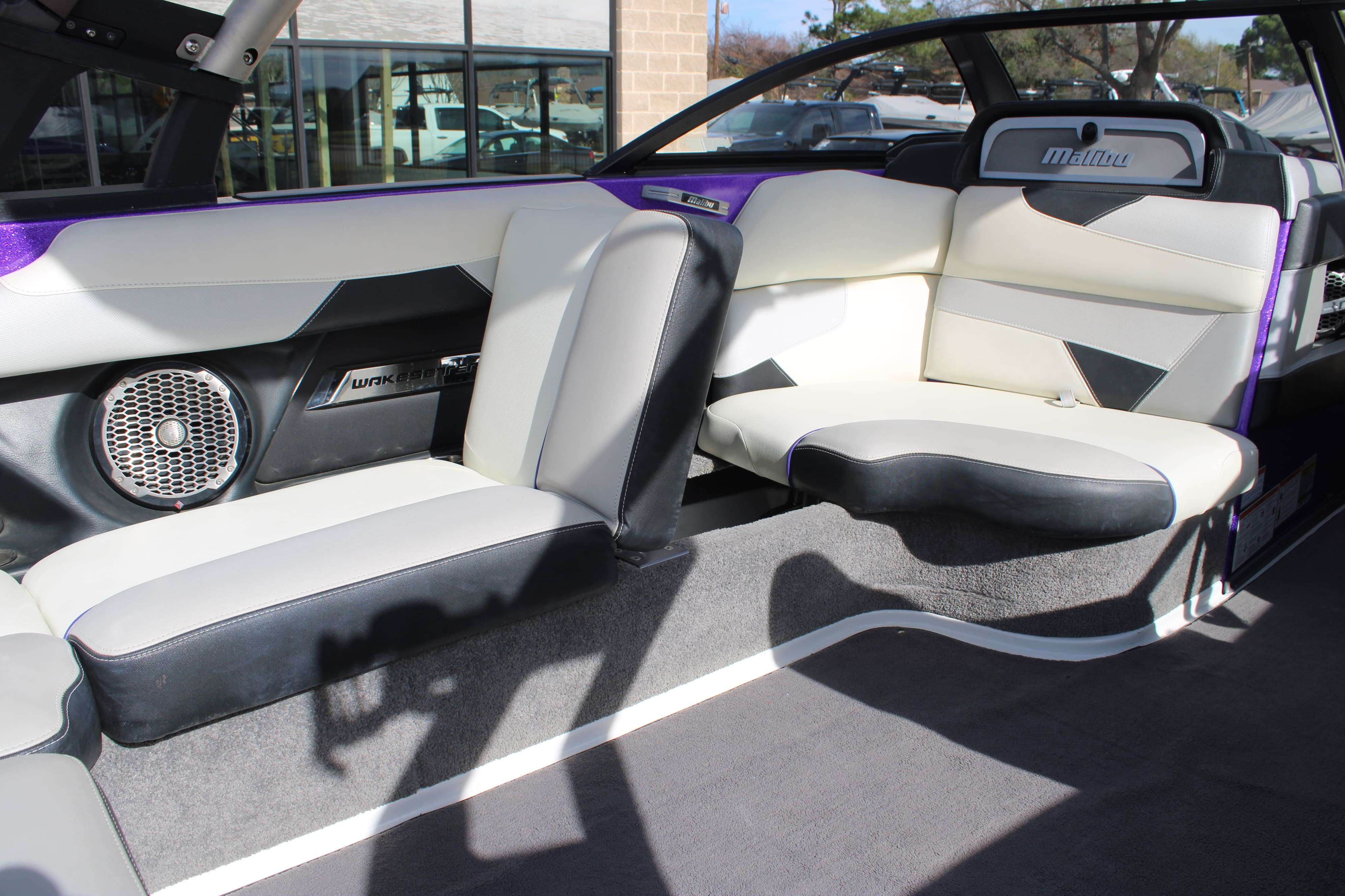 2016 Malibu Boats Wakesetter 22 VLX-16