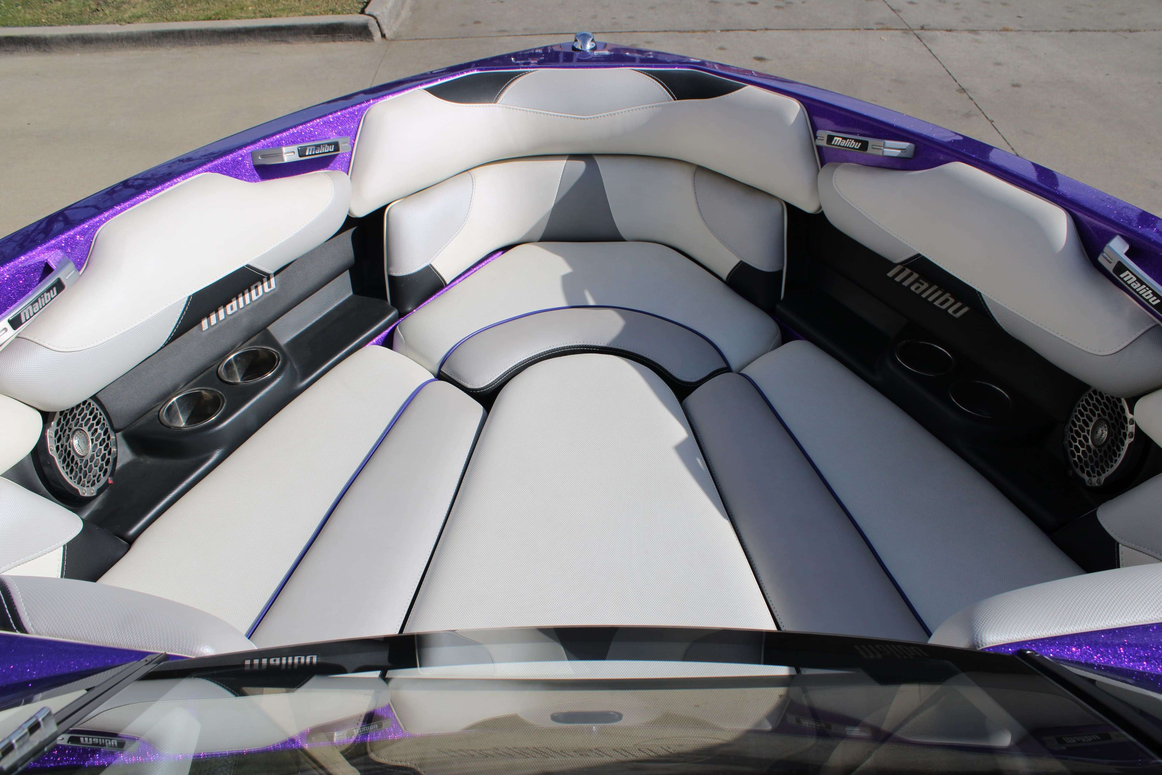 2016 Malibu Boats Wakesetter 22 VLX-19