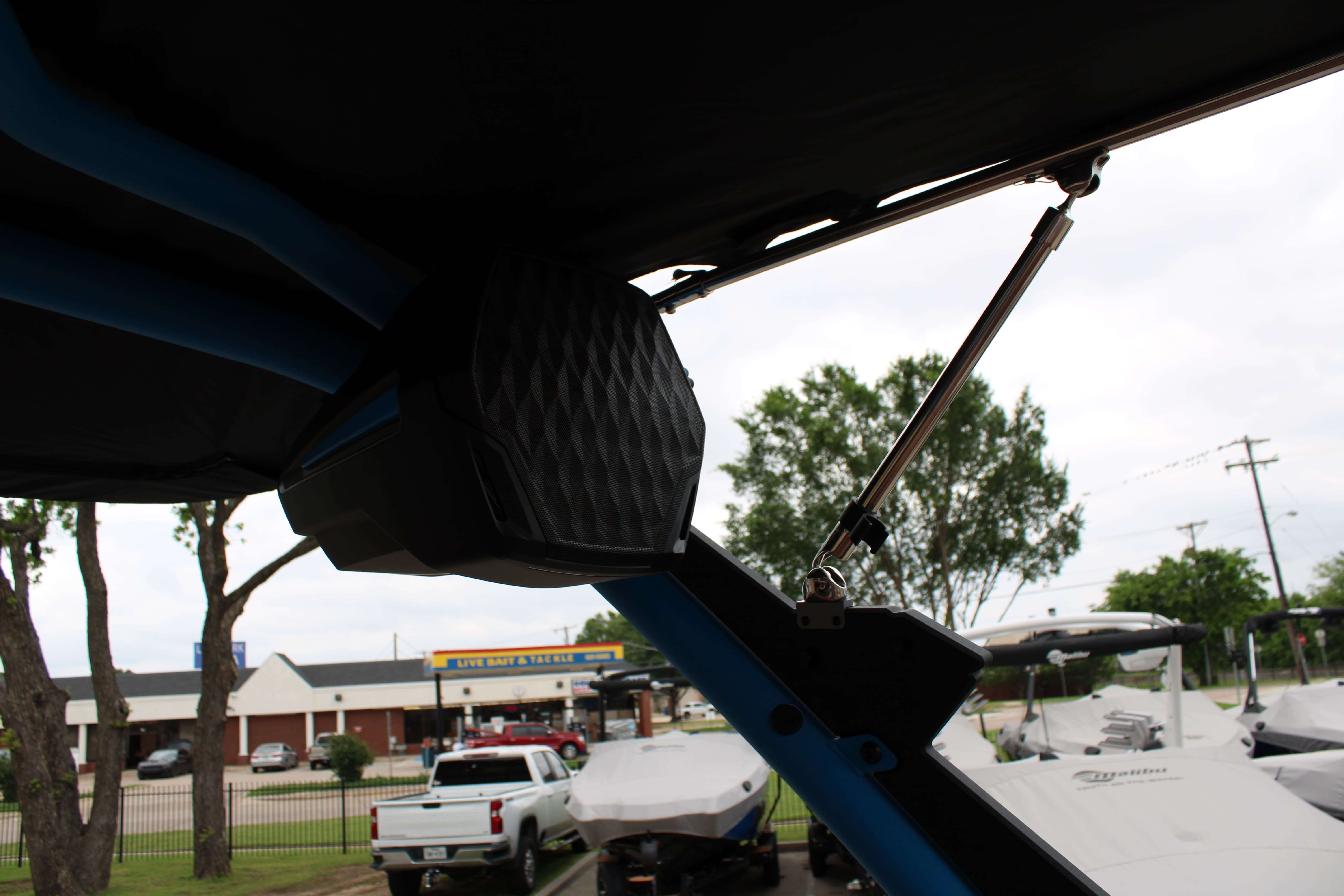 2025 Malibu Boats M230-15