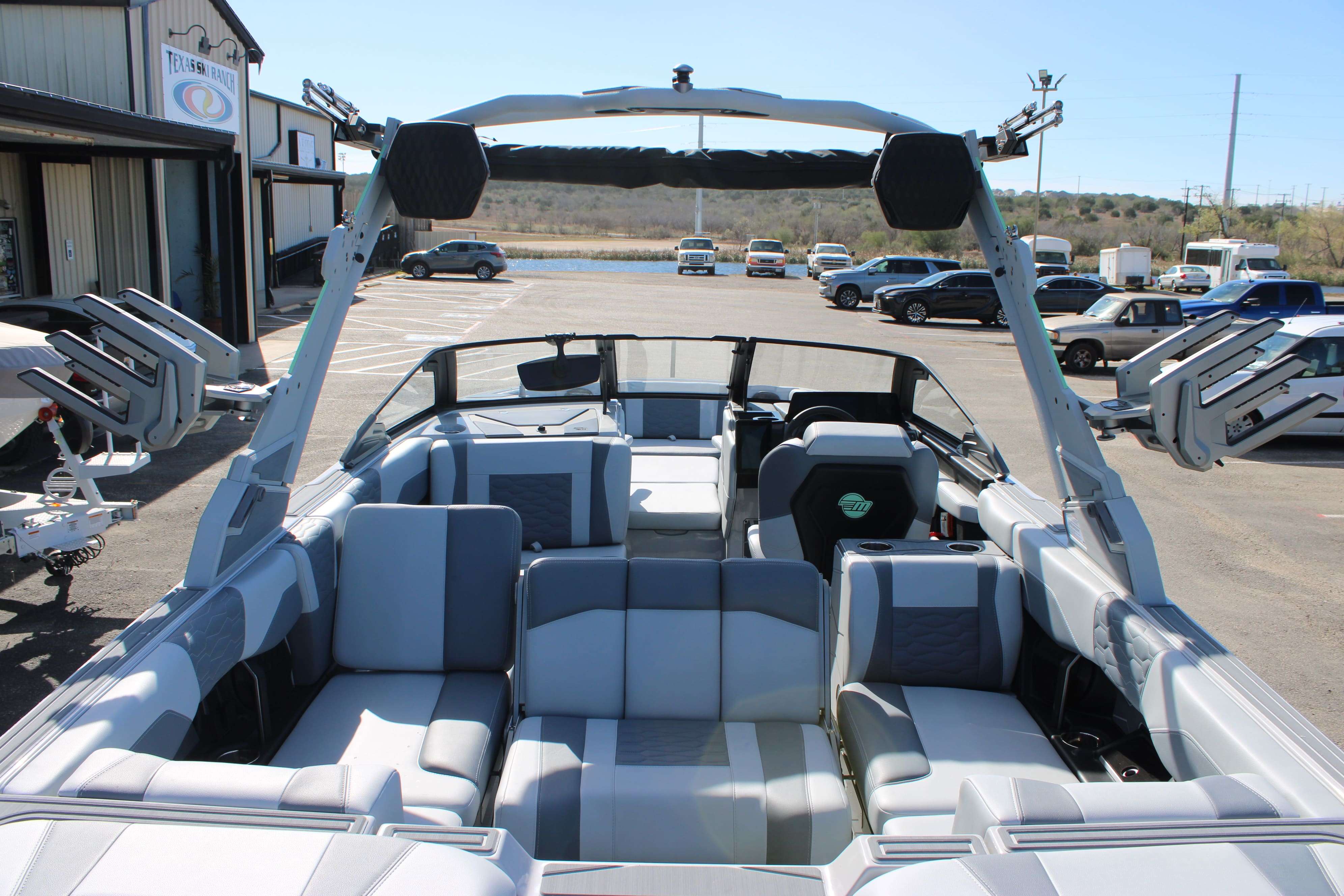 2026 Malibu Boats Wakesetter 24 MXZ-13