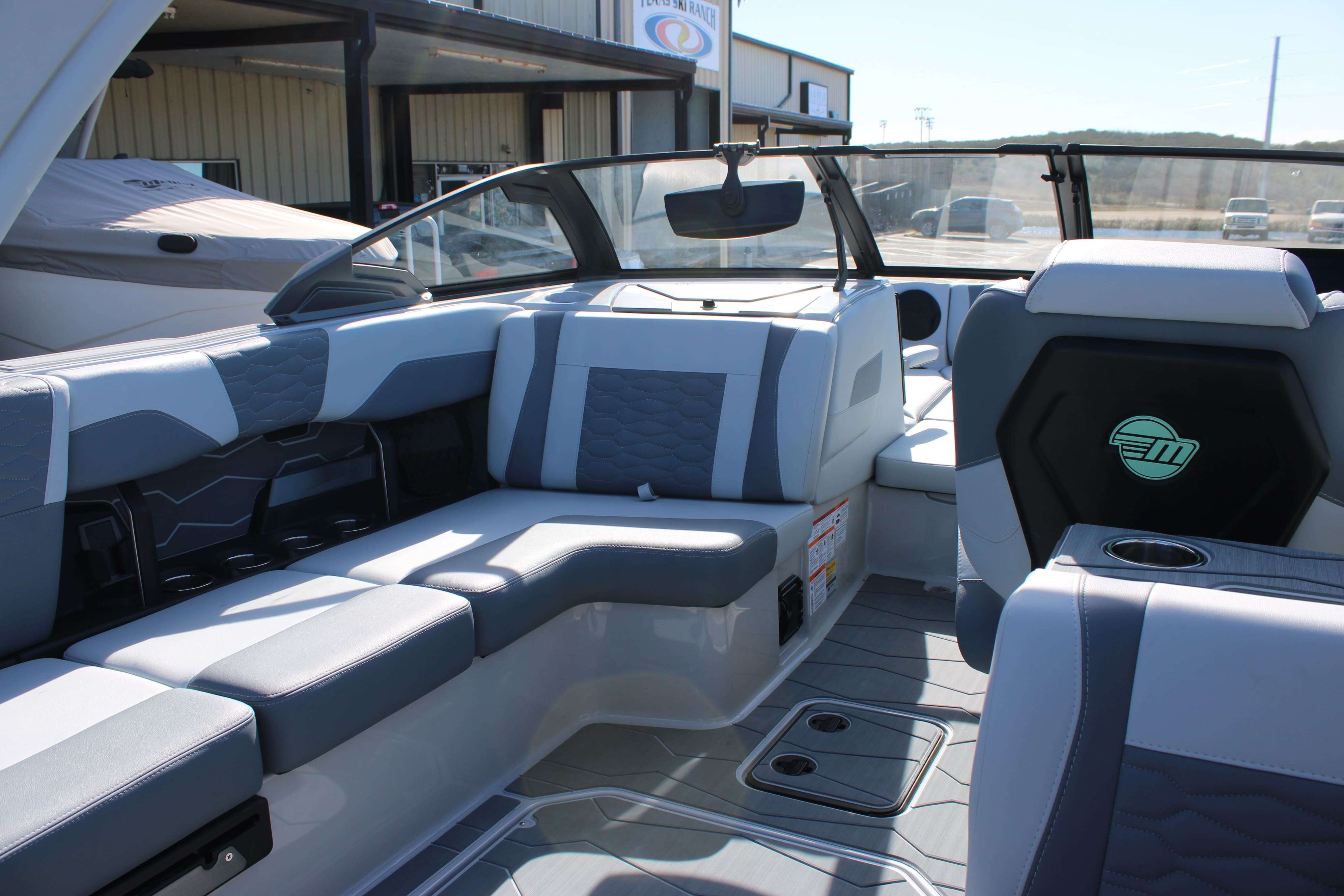 2026 Malibu Boats Wakesetter 24 MXZ-15