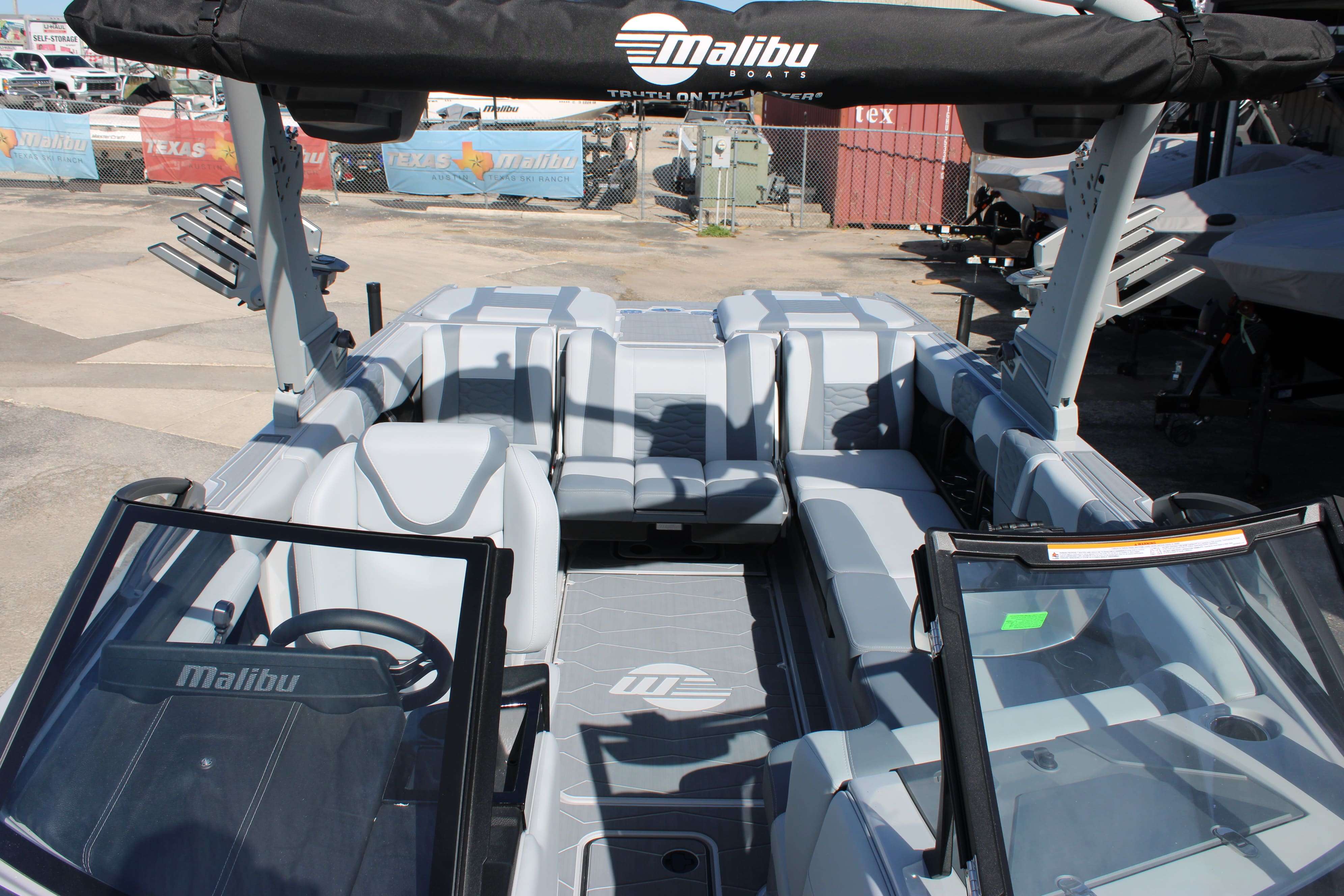 2026 Malibu Boats Wakesetter 24 MXZ-20