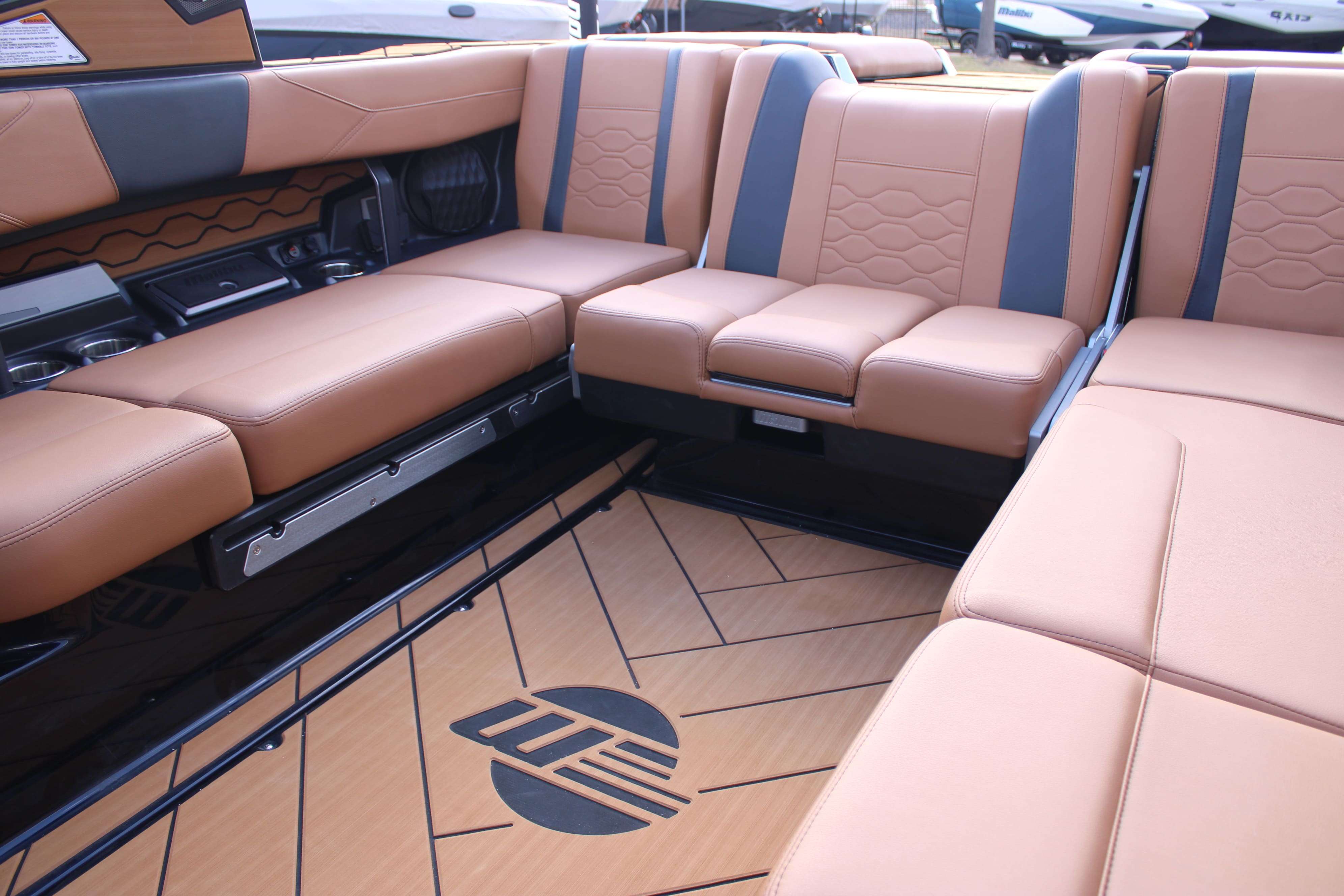 2026 Malibu Boats Wakesetter 23 LSV-16