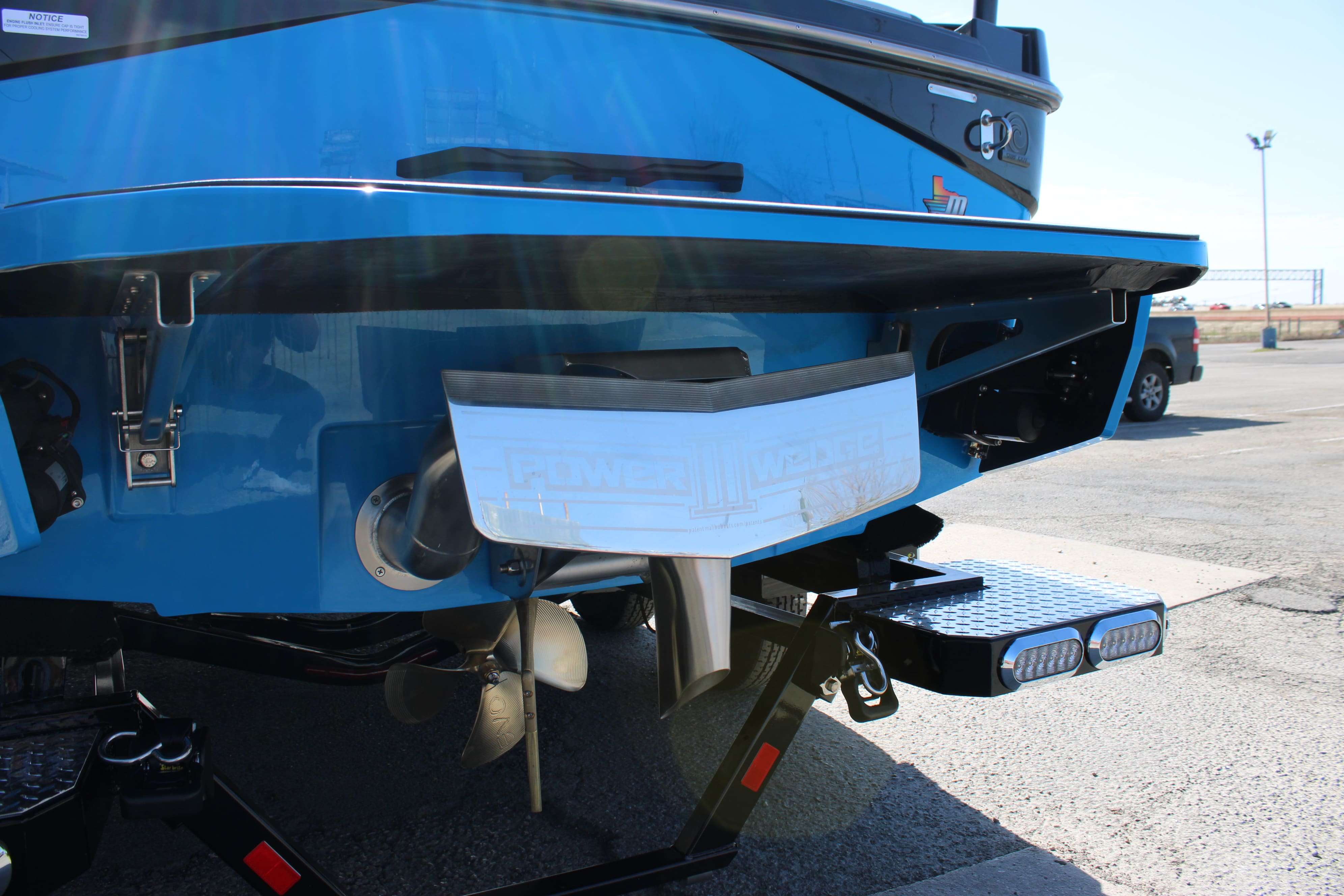 2026 Axis Wake Research Core Series T220-9