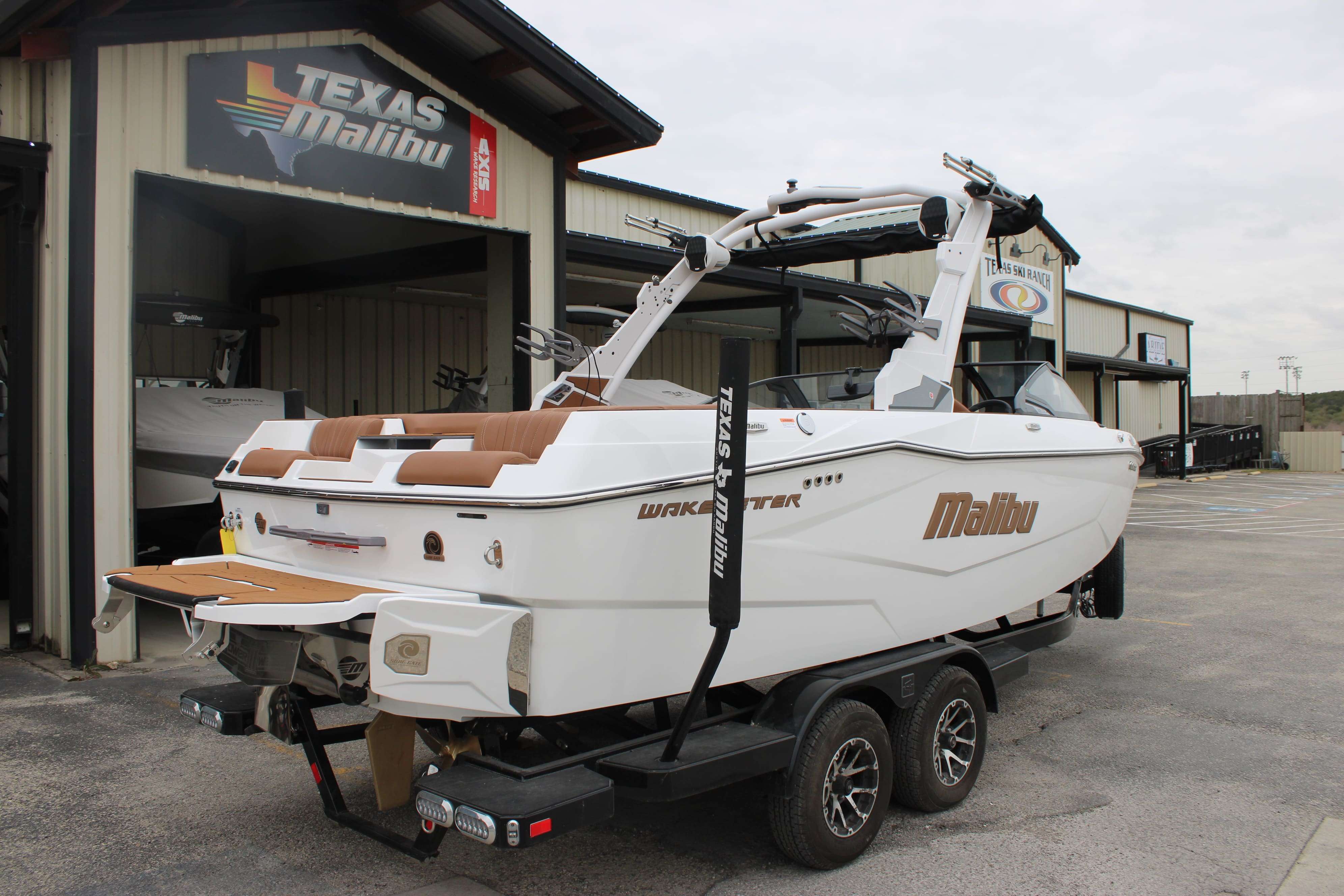 2026 Malibu Boats Wakesetter 22 LSV-8