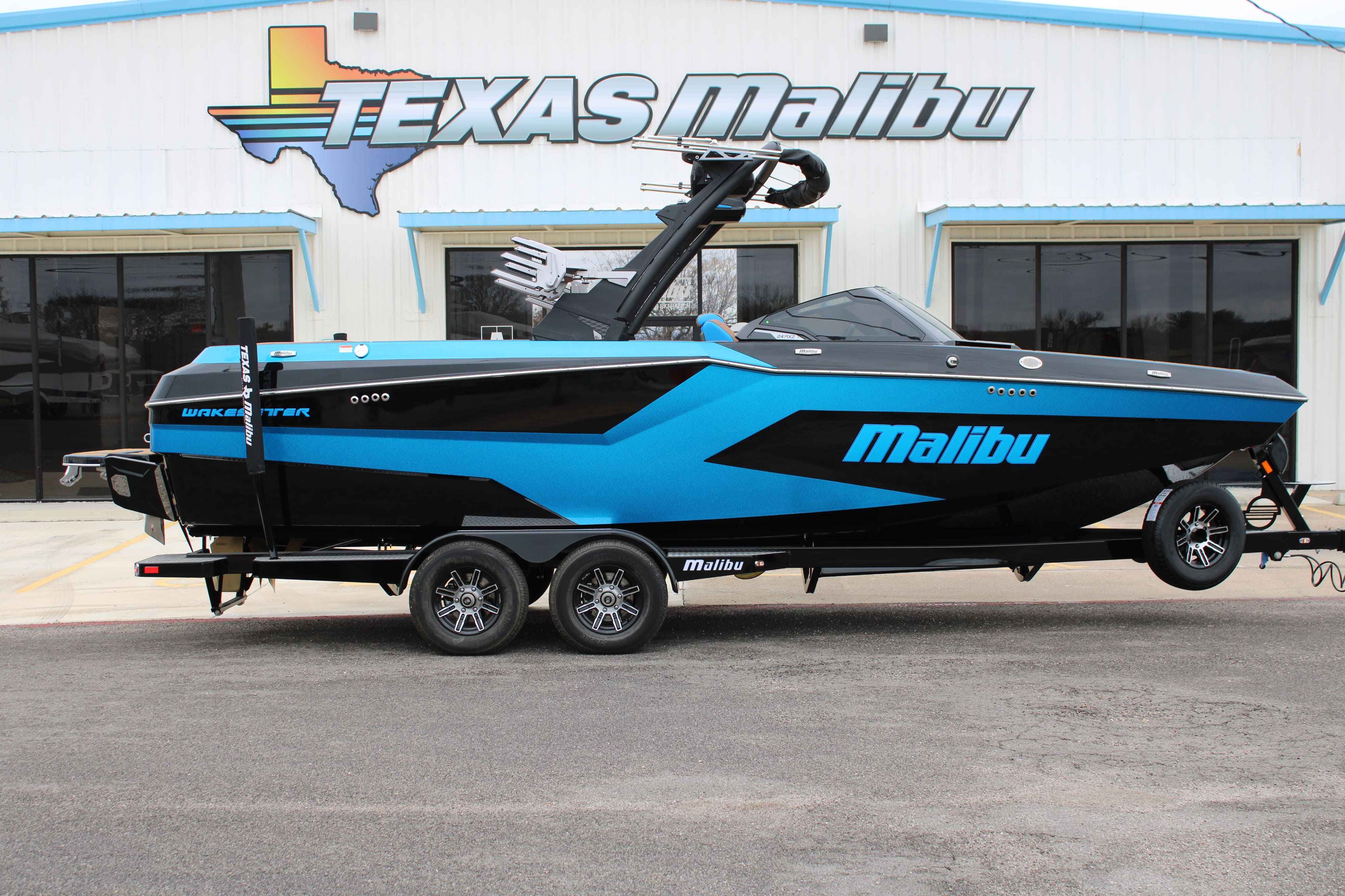 2025 Malibu Boats Wakesetter 24 MXZ