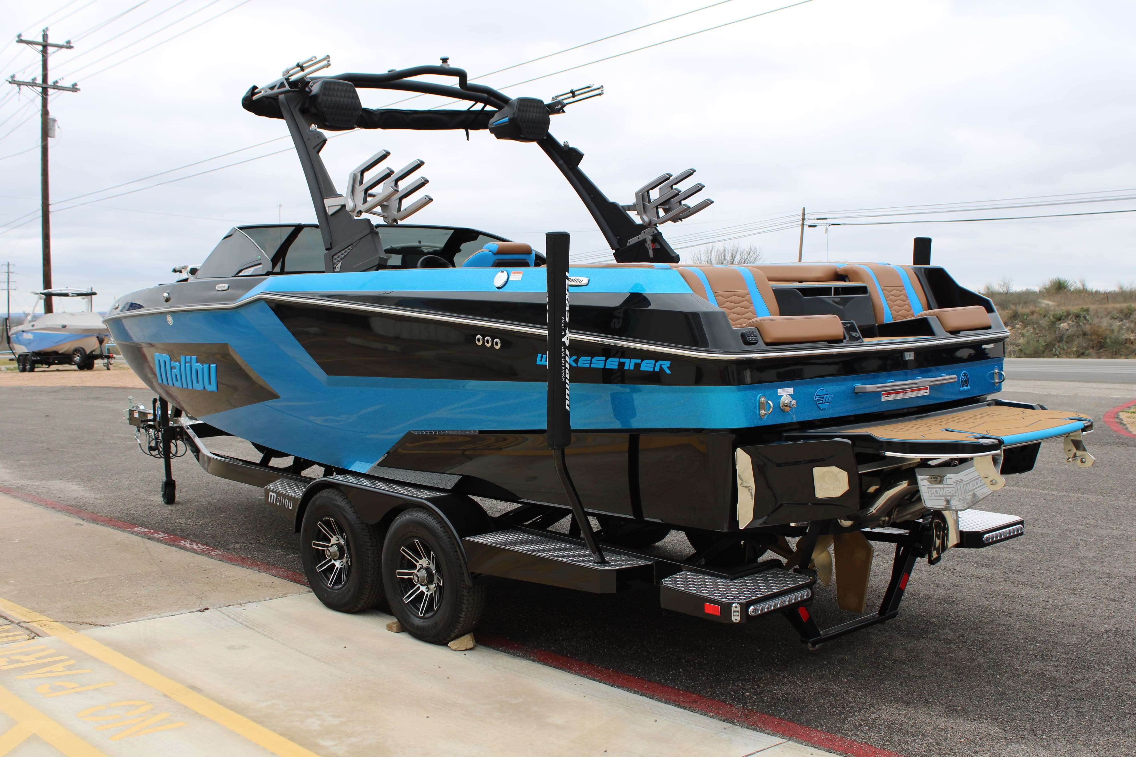 2025 Malibu Boats Wakesetter 24 MXZ-6