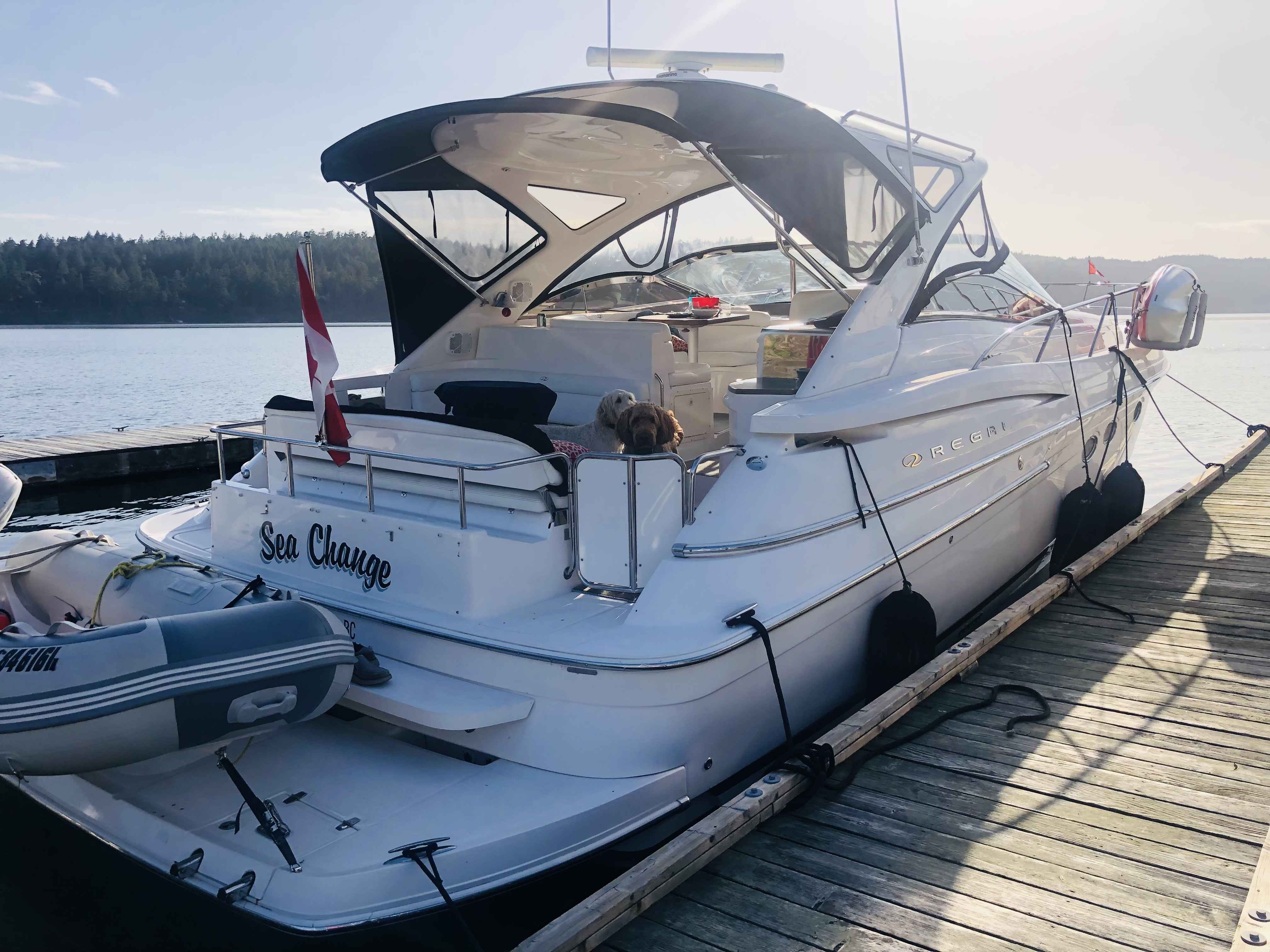 Pre-Owned 2008 Regal Commodore 4460 for Sale | Vancouver, BC | M&P Yacht Centre