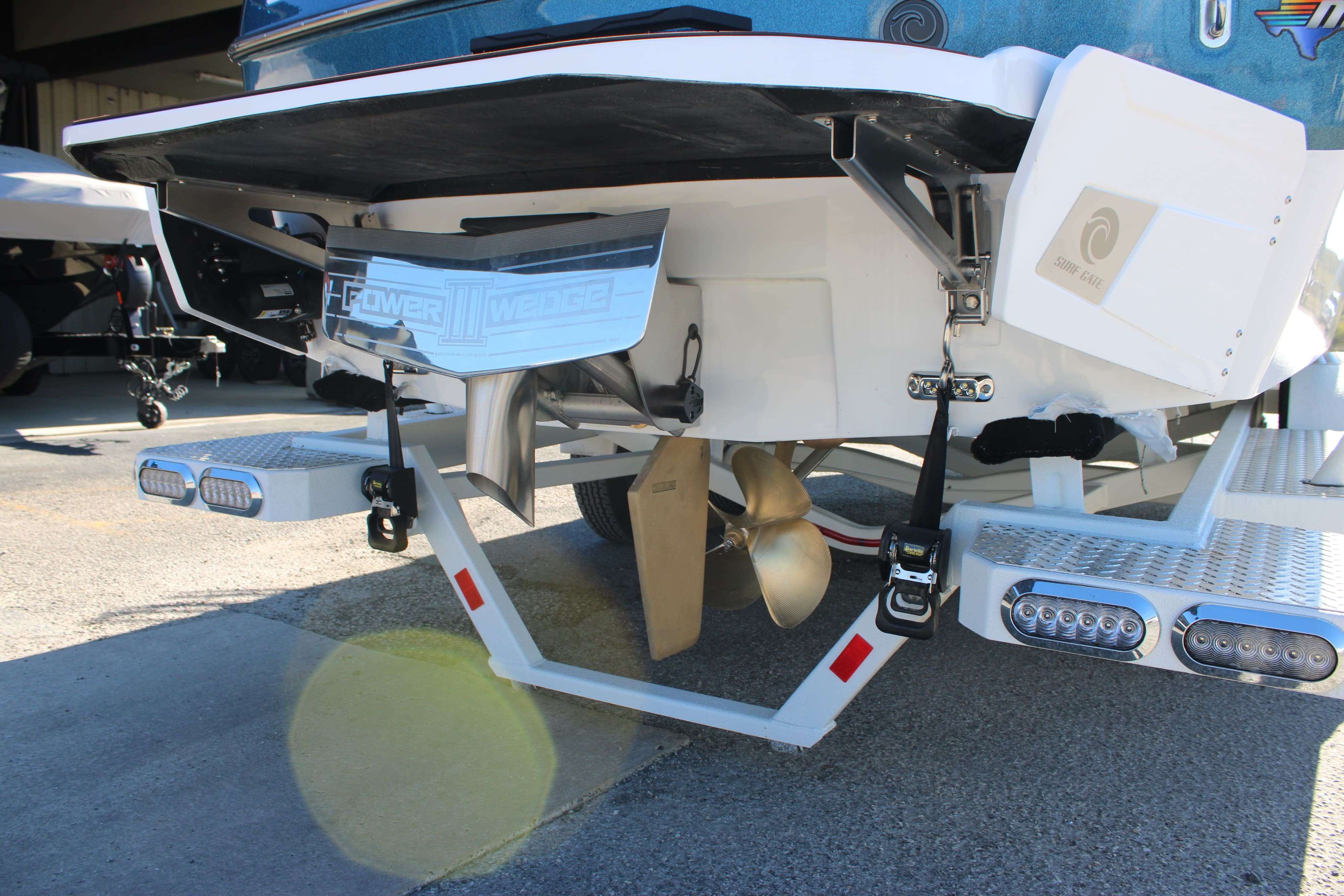 2026 Axis Wake Research Core Series T250-9