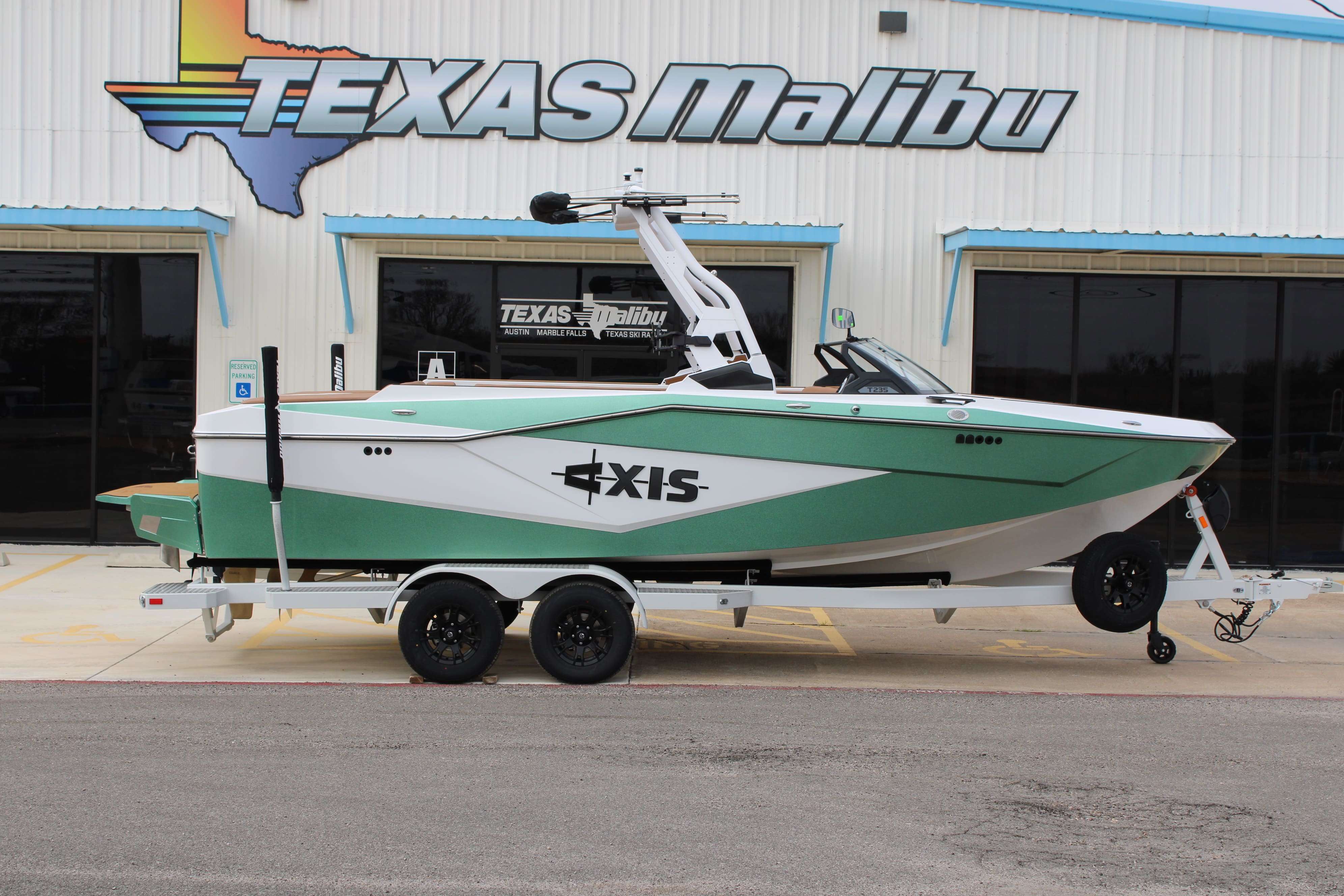 2026 Axis Wake Research Core Series T235