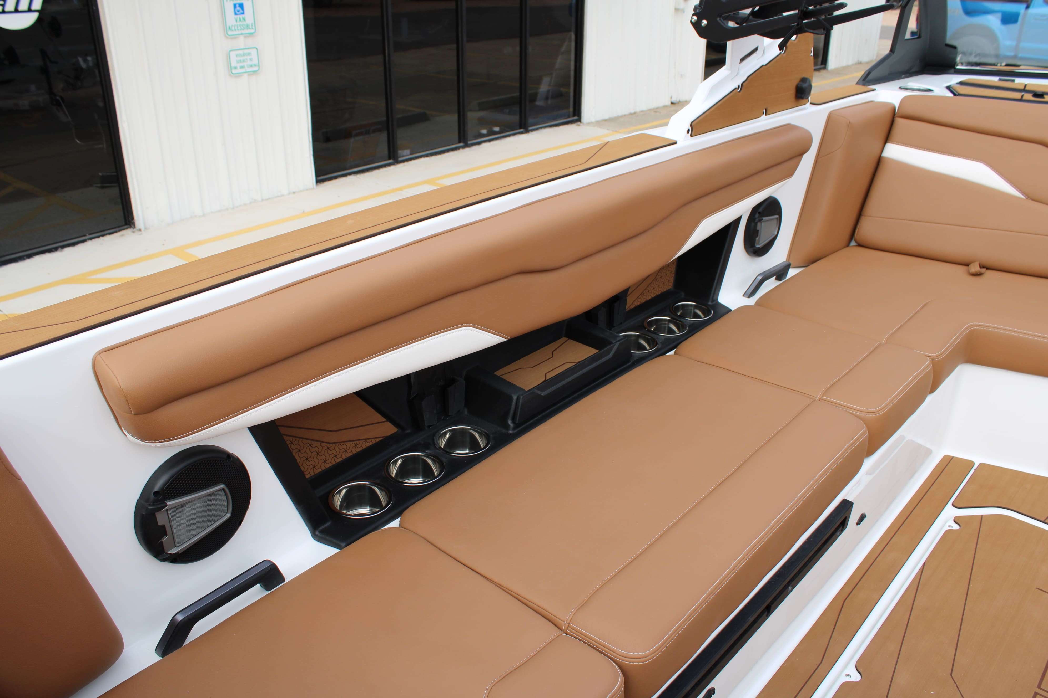 2026 Axis Wake Research Core Series T235-11