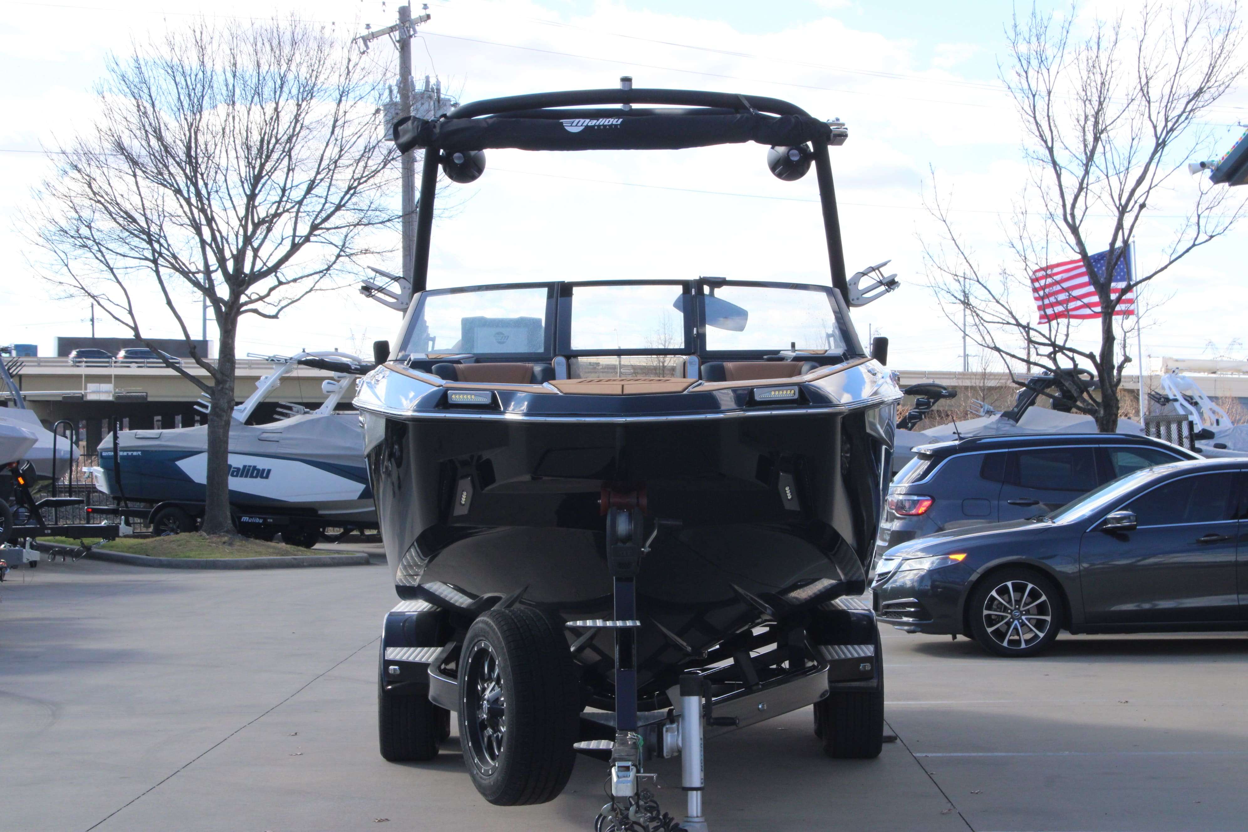 2023 Malibu Boats M220-3