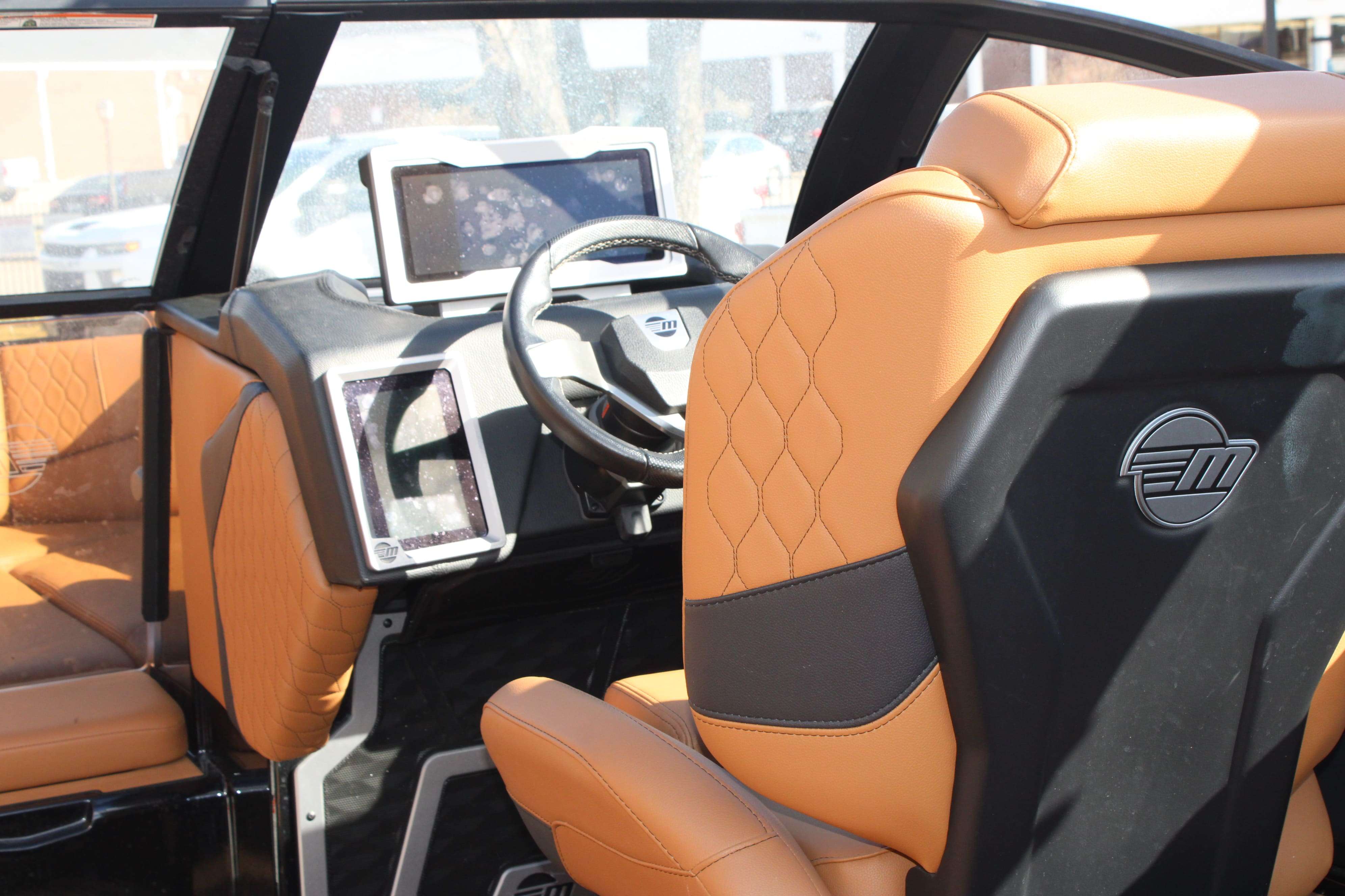 2023 Malibu Boats M220-17