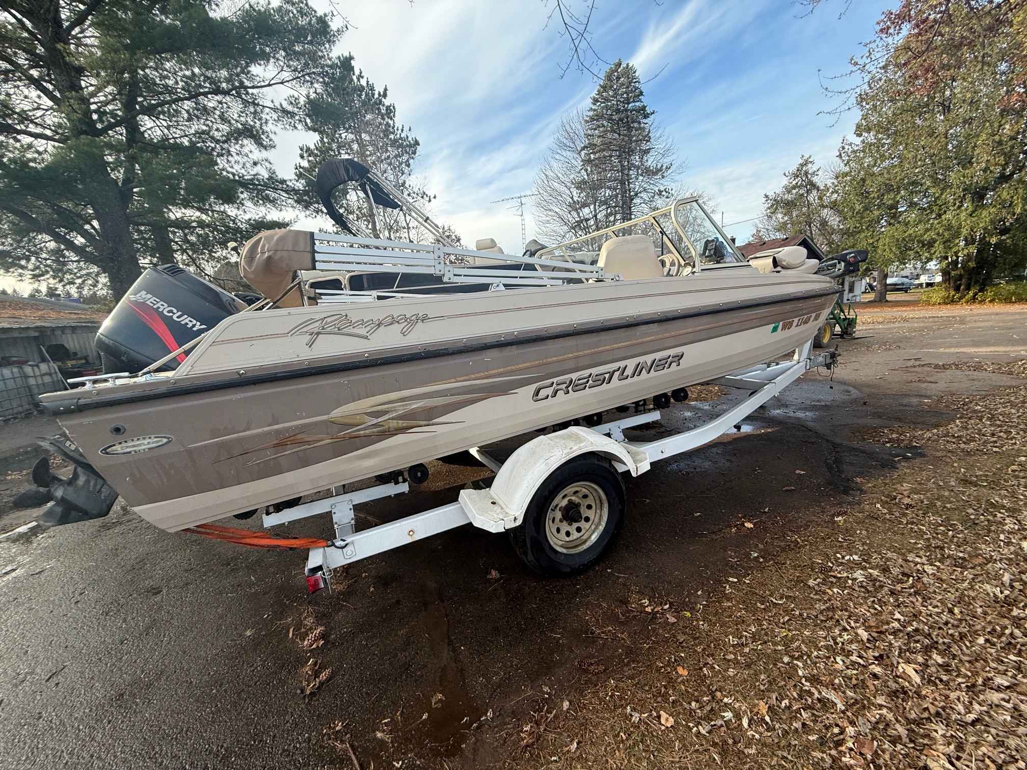 2001 Crestliner RAMPAGE