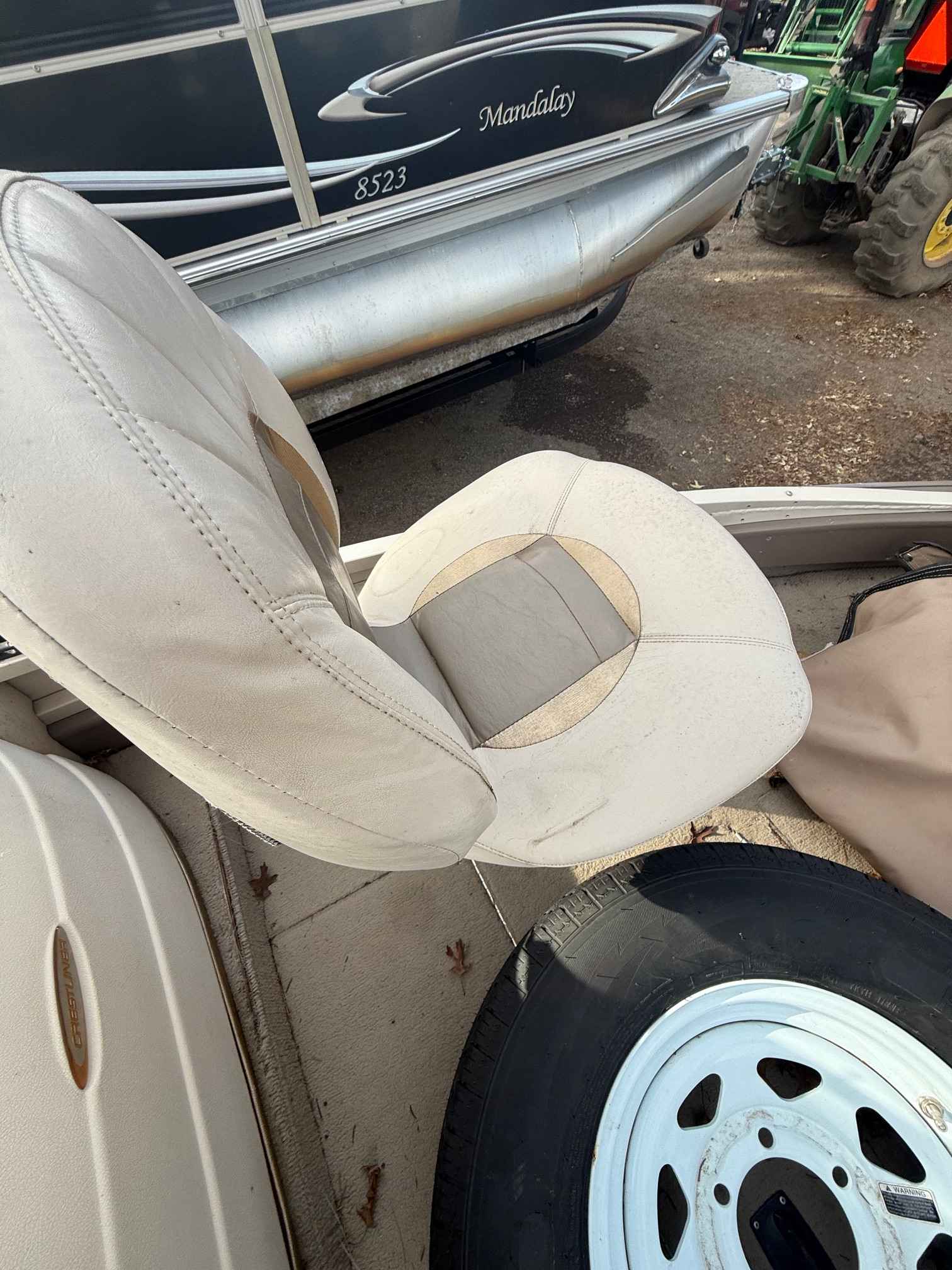 boat-carouselImage-image