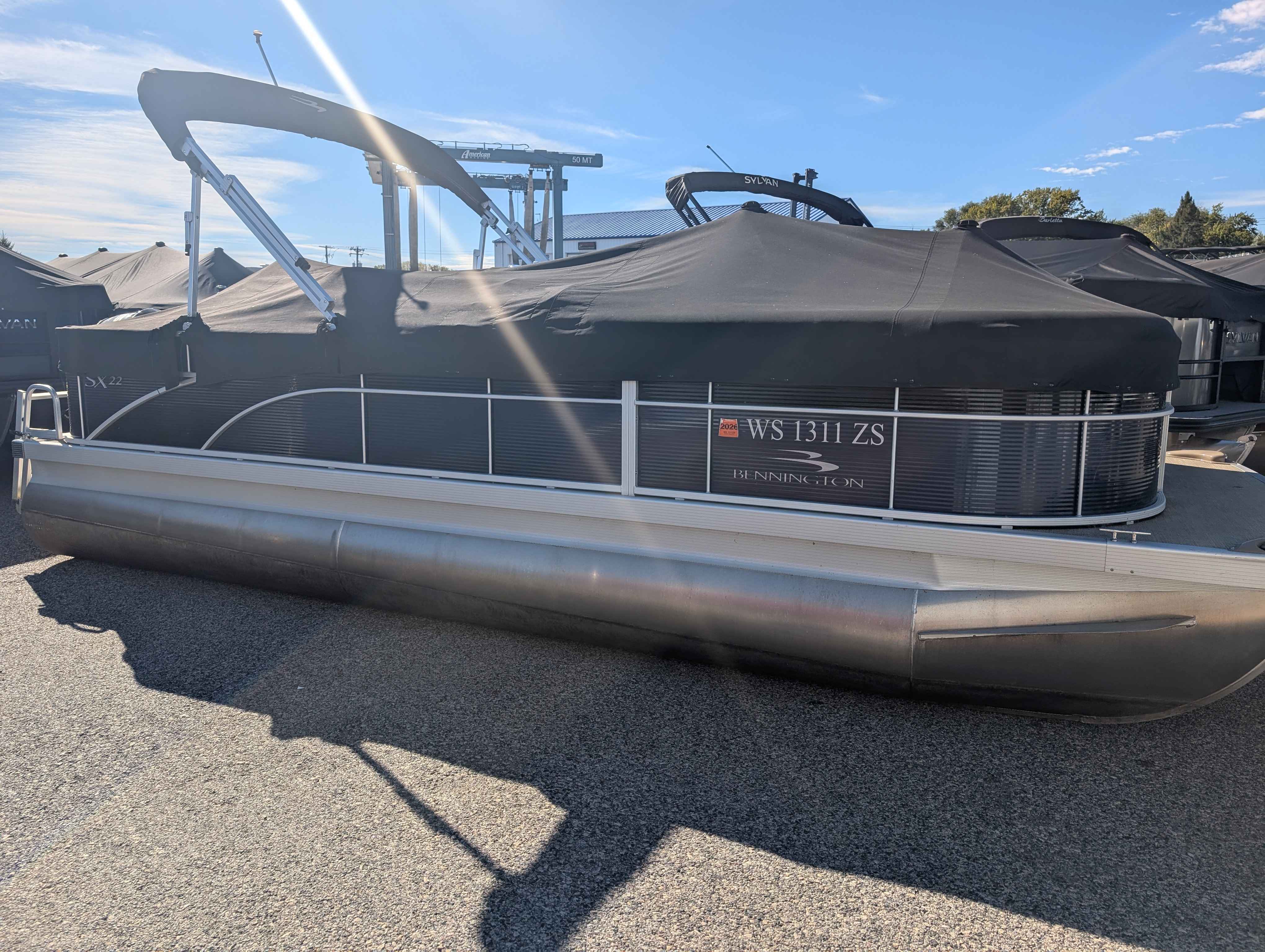 2019 Bennington 22 SSX