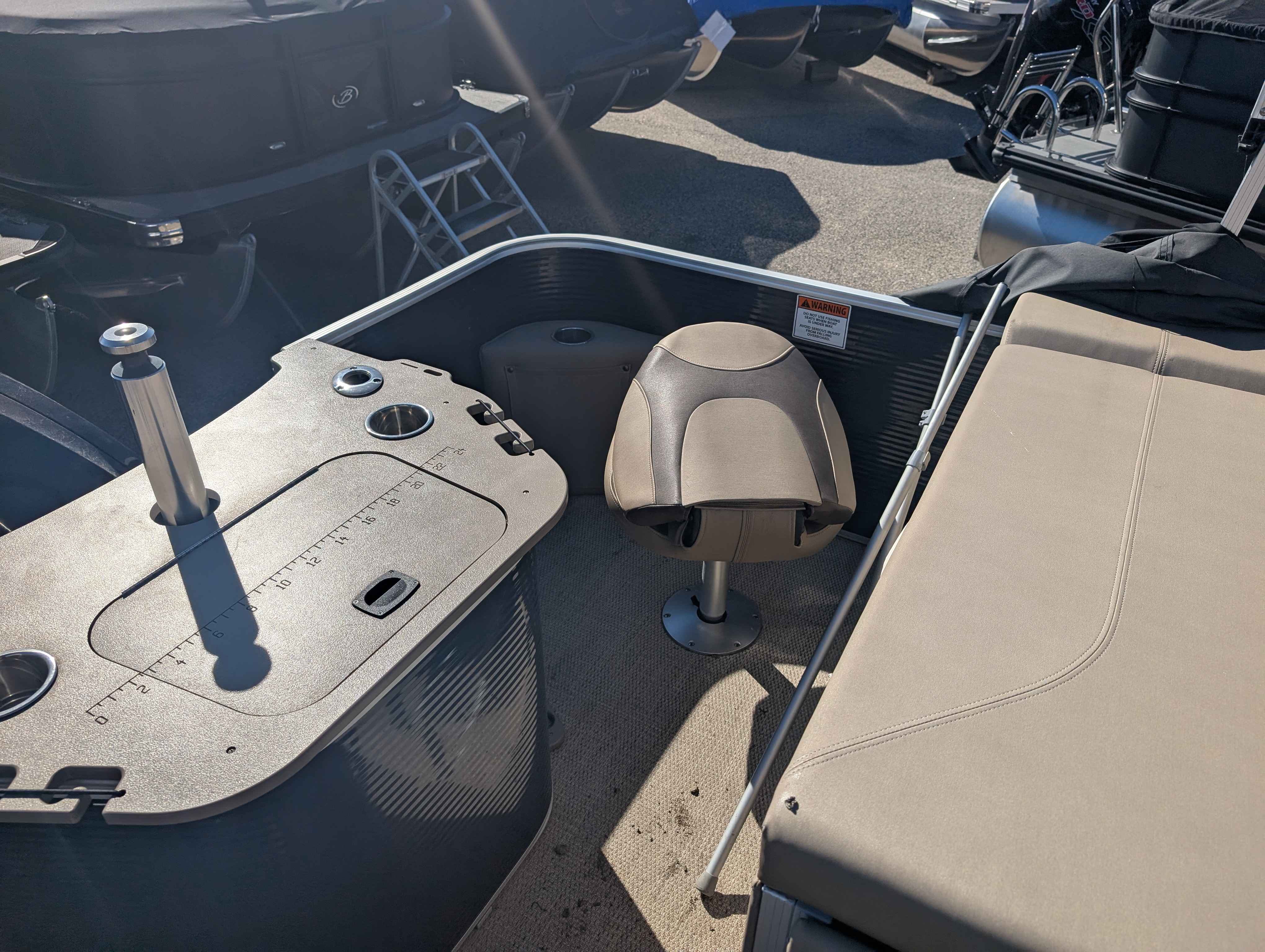 boat-carouselImage-image