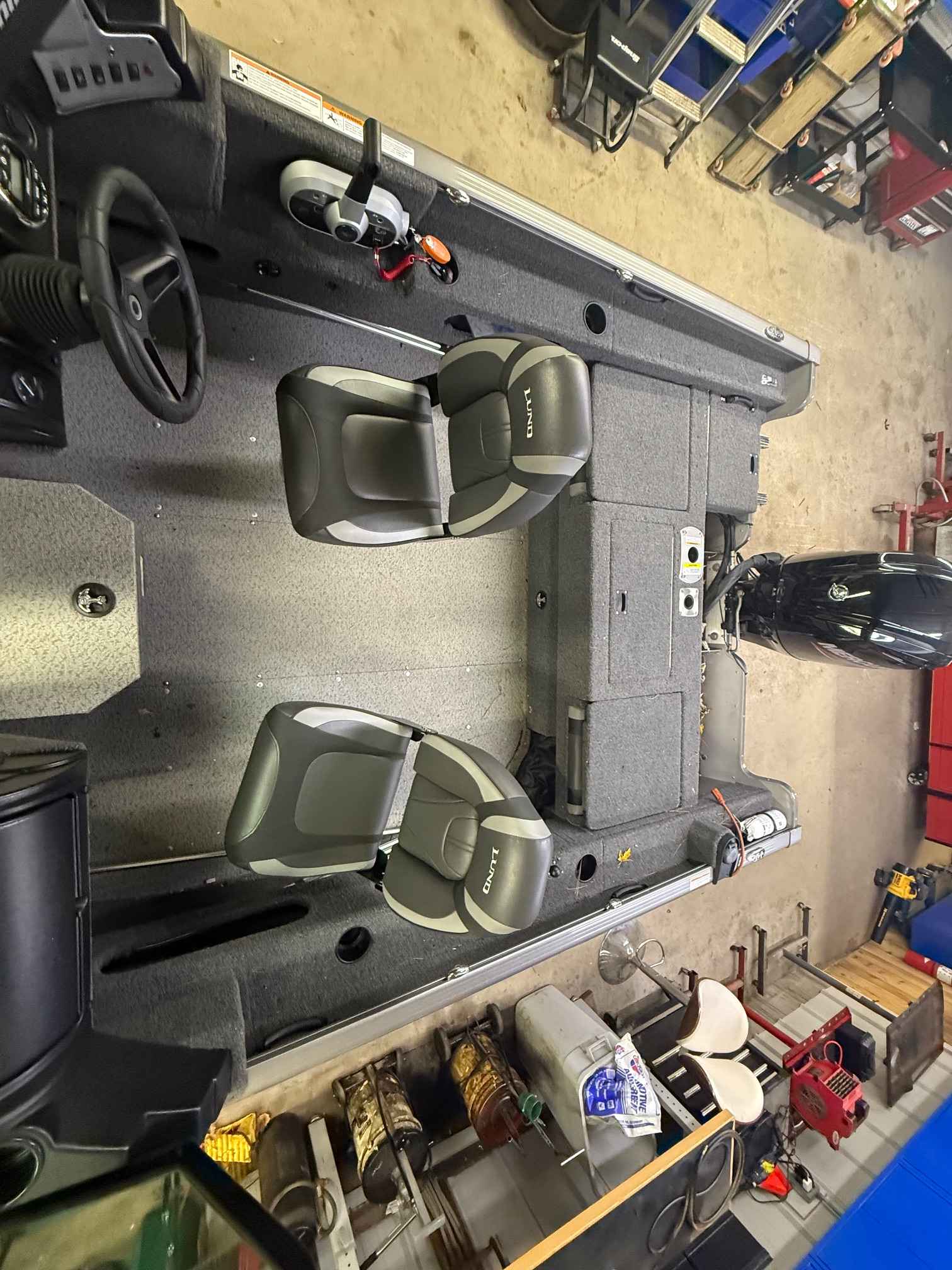 boat-carouselImage-image