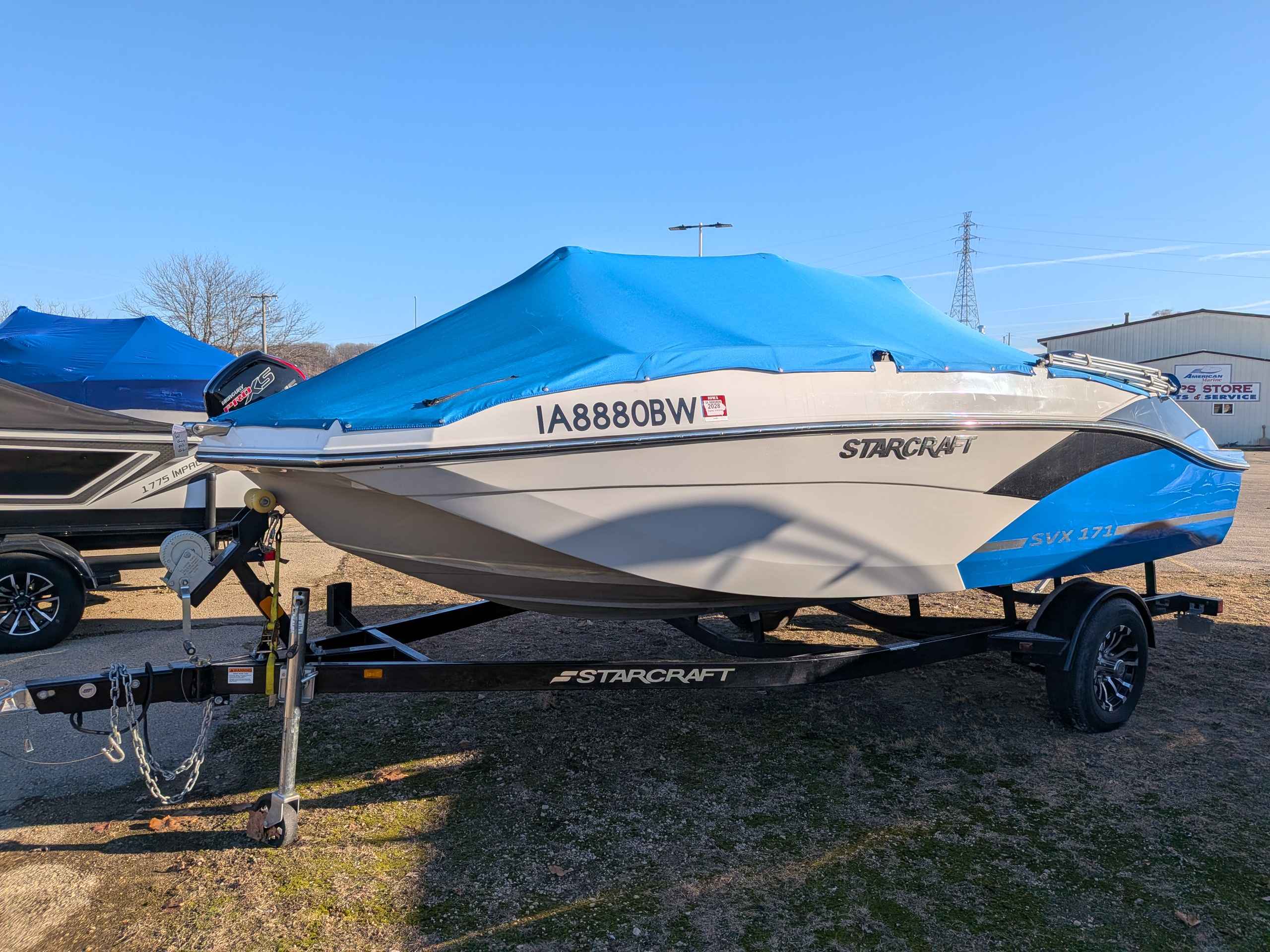 boat-carouselImage-image