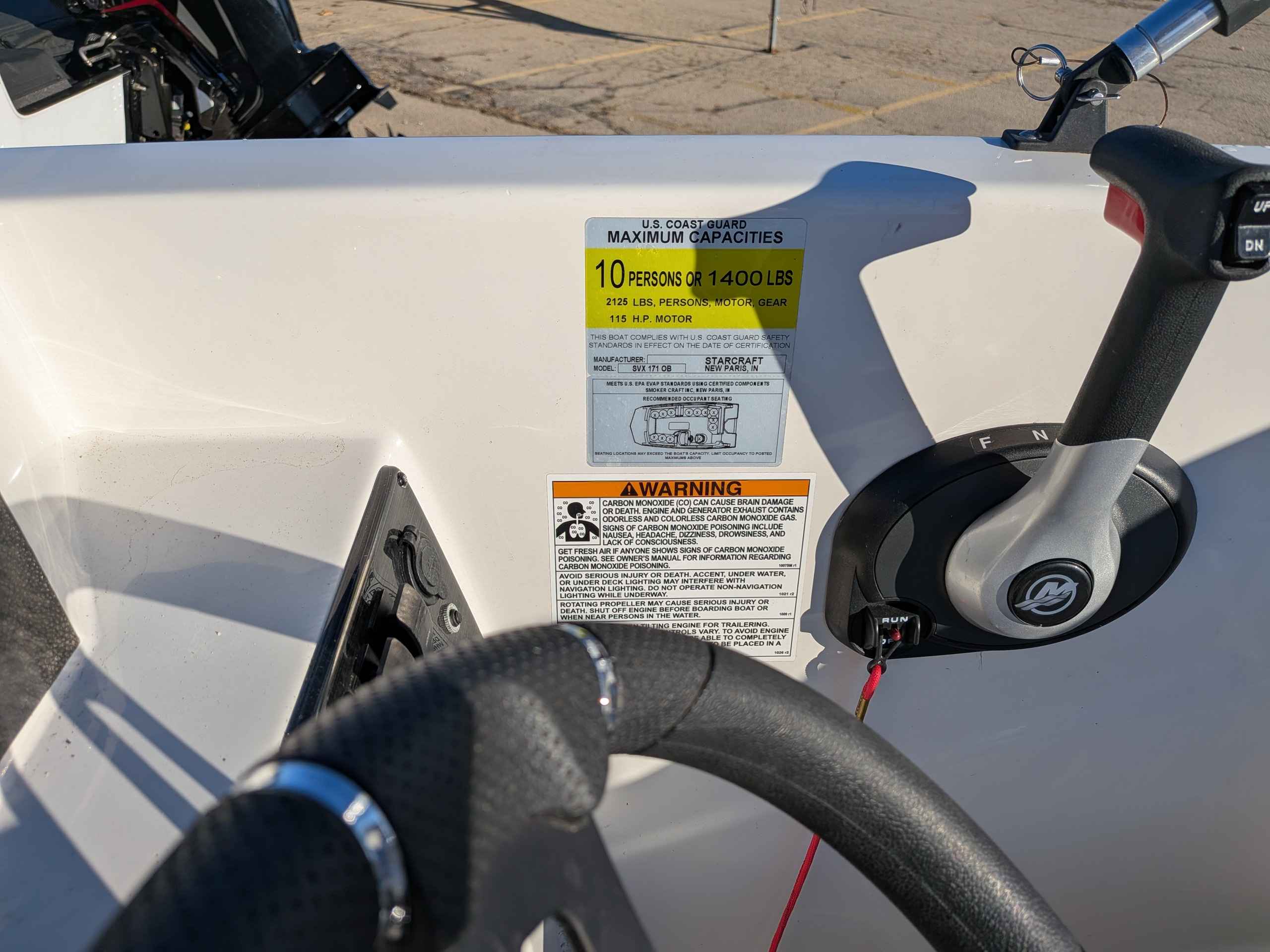 boat-carouselImage-image