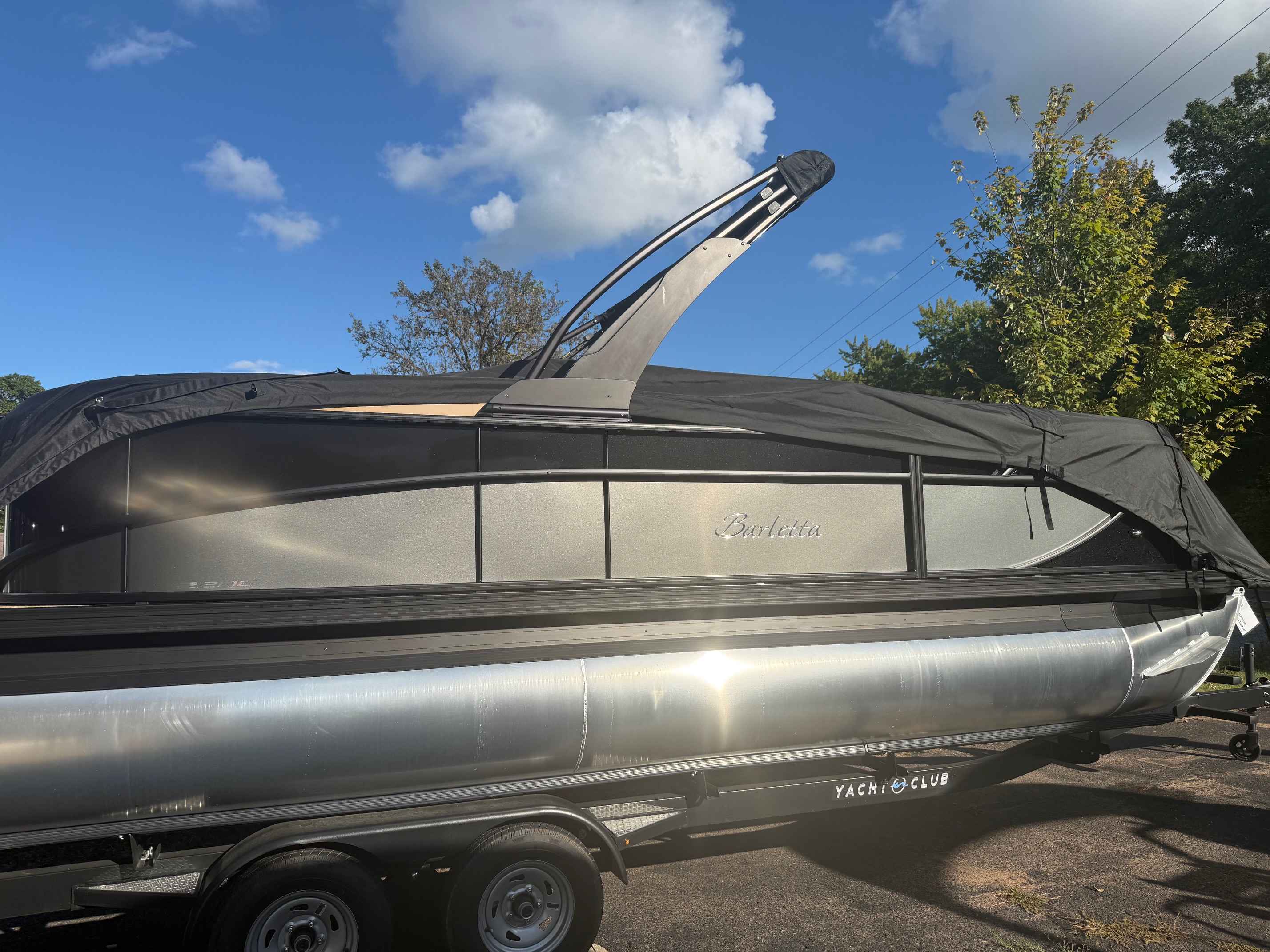 boat-carouselImage-image