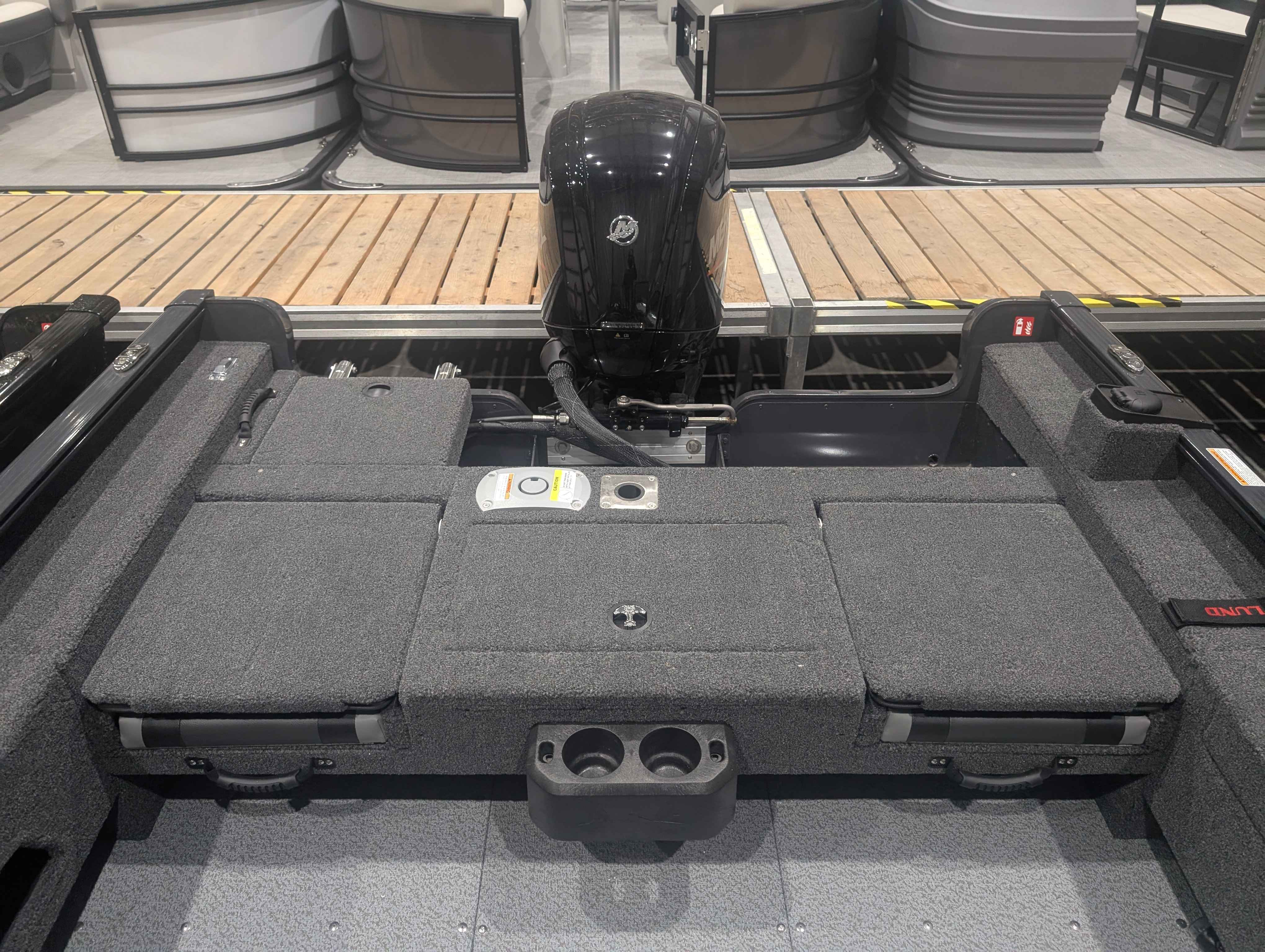 boat-carouselImage-image