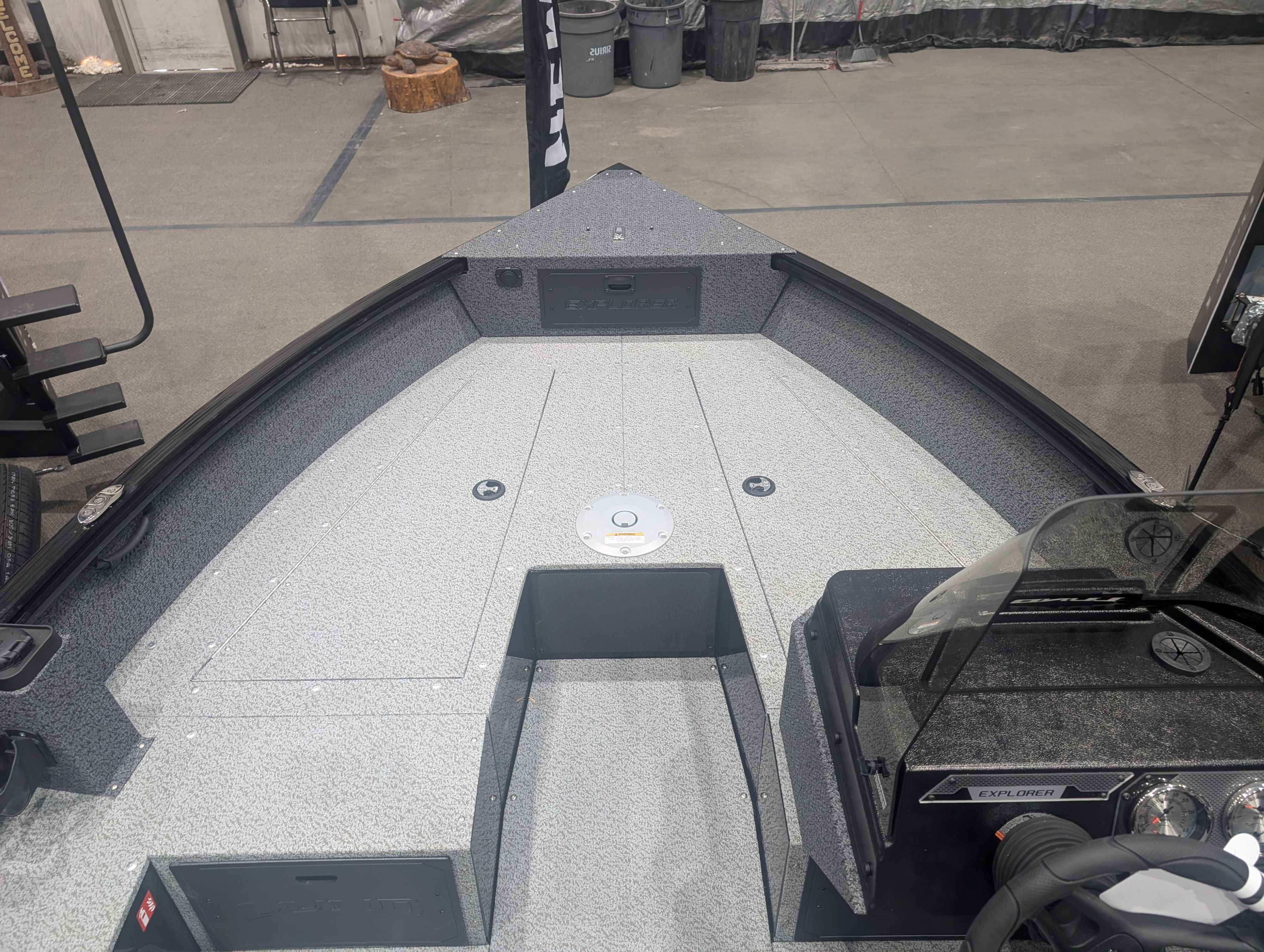 boat-carouselImage-image