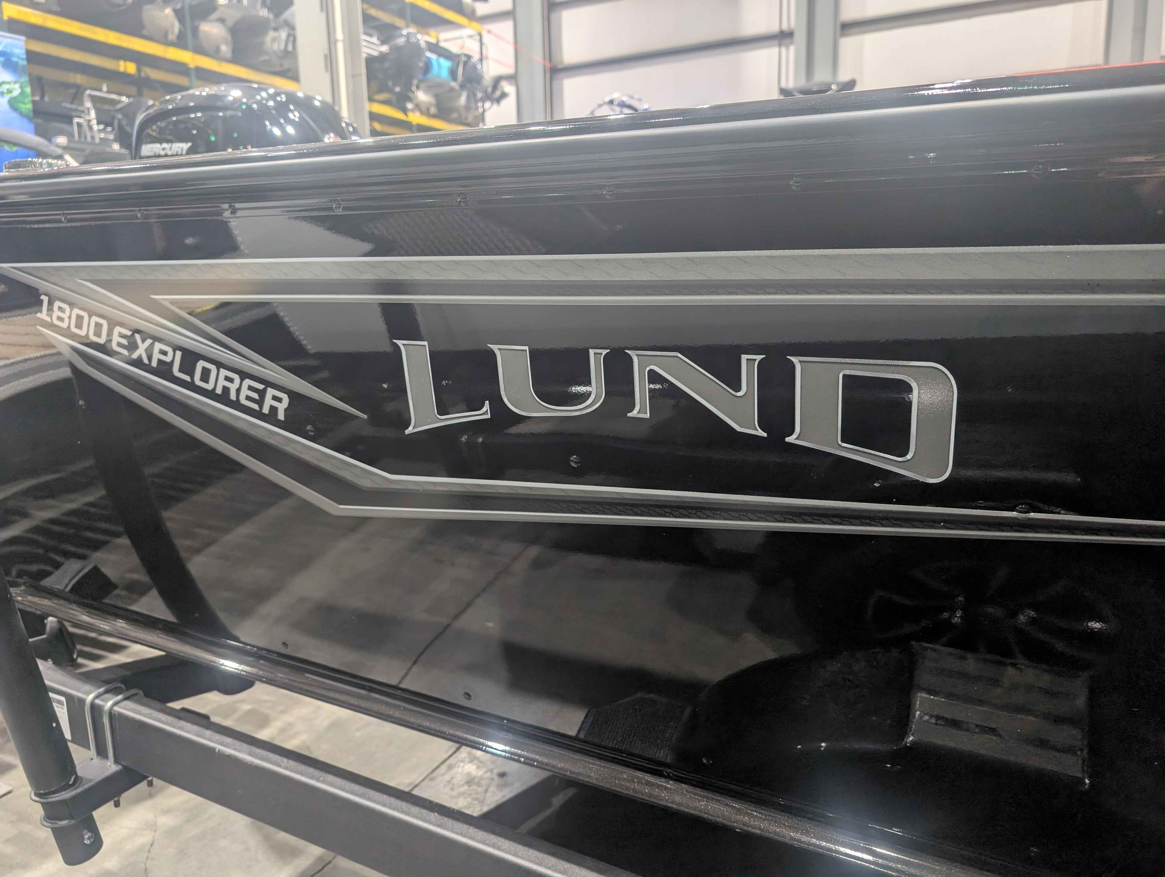 boat-carouselImage-image