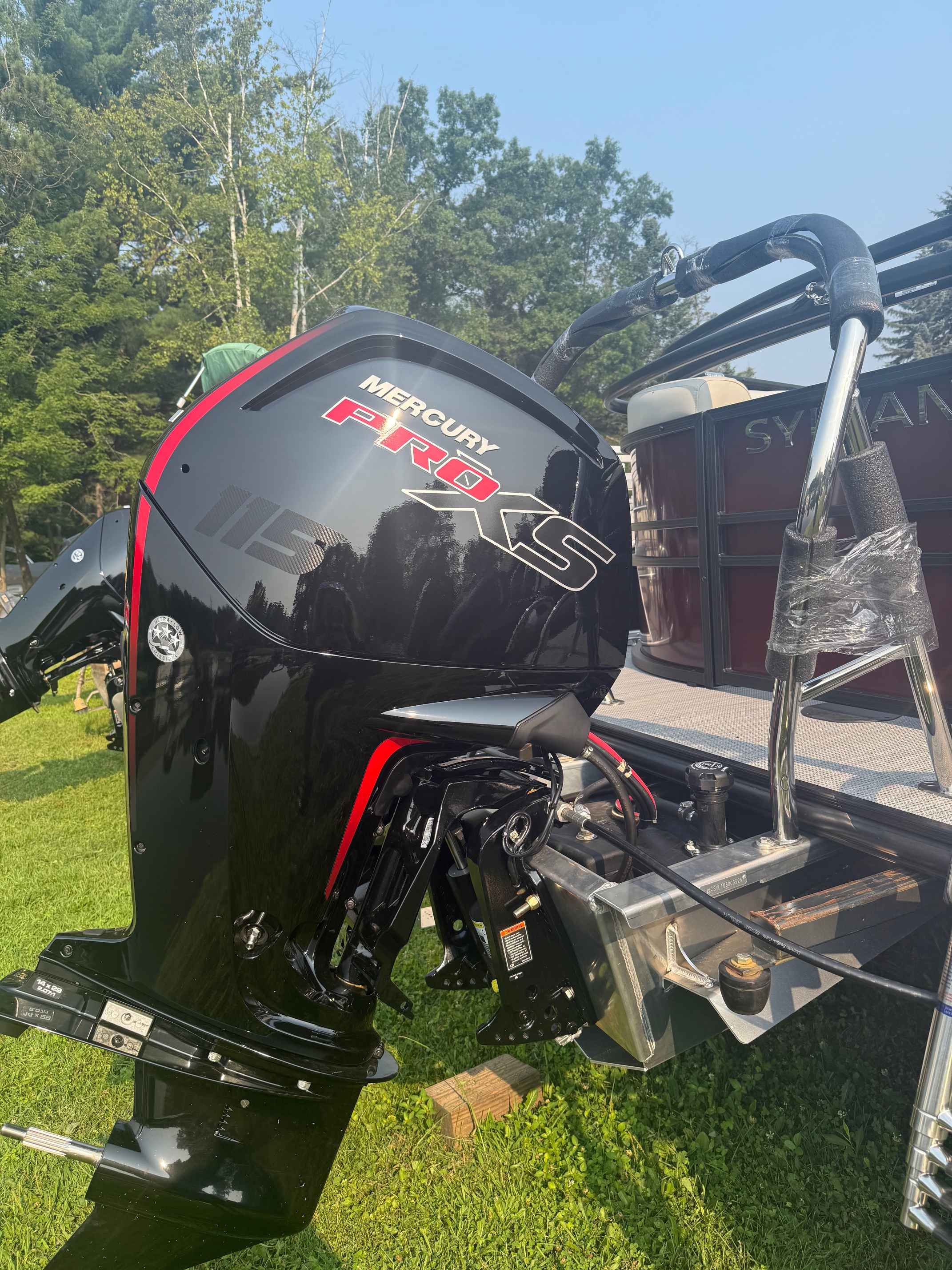 boat-carouselImage-image