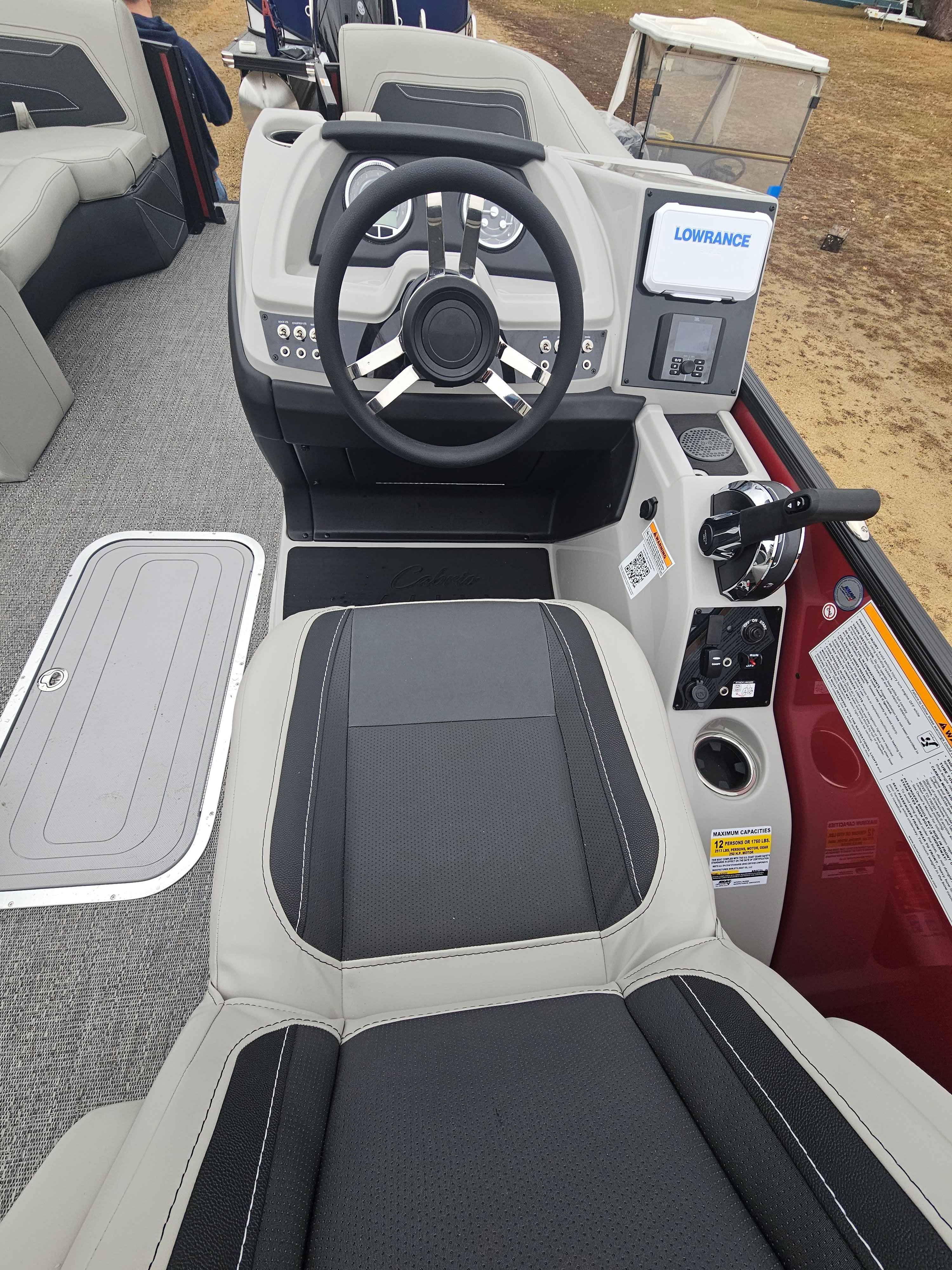 boat-carouselImage-image