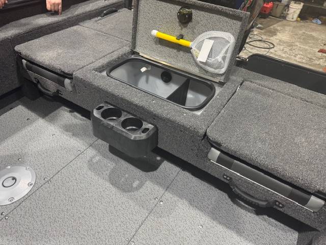 boat-carouselImage-image