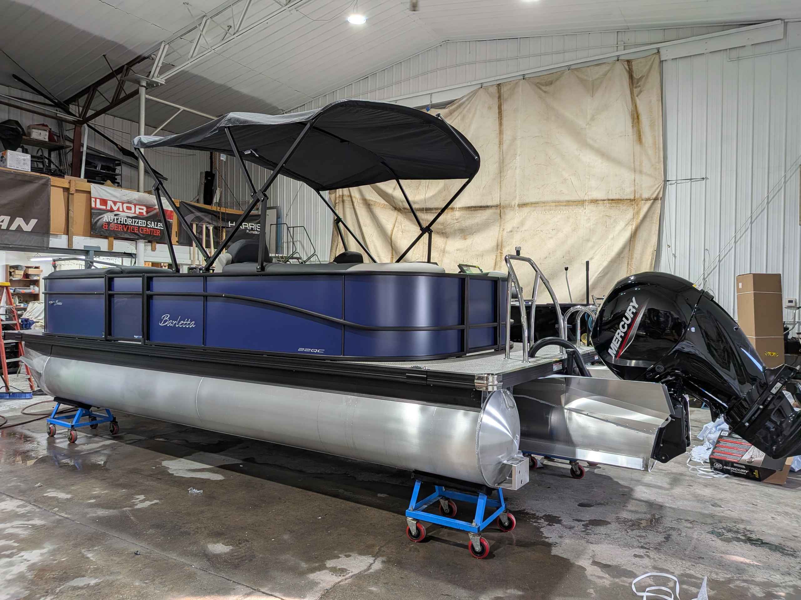 boat-carouselImage-image