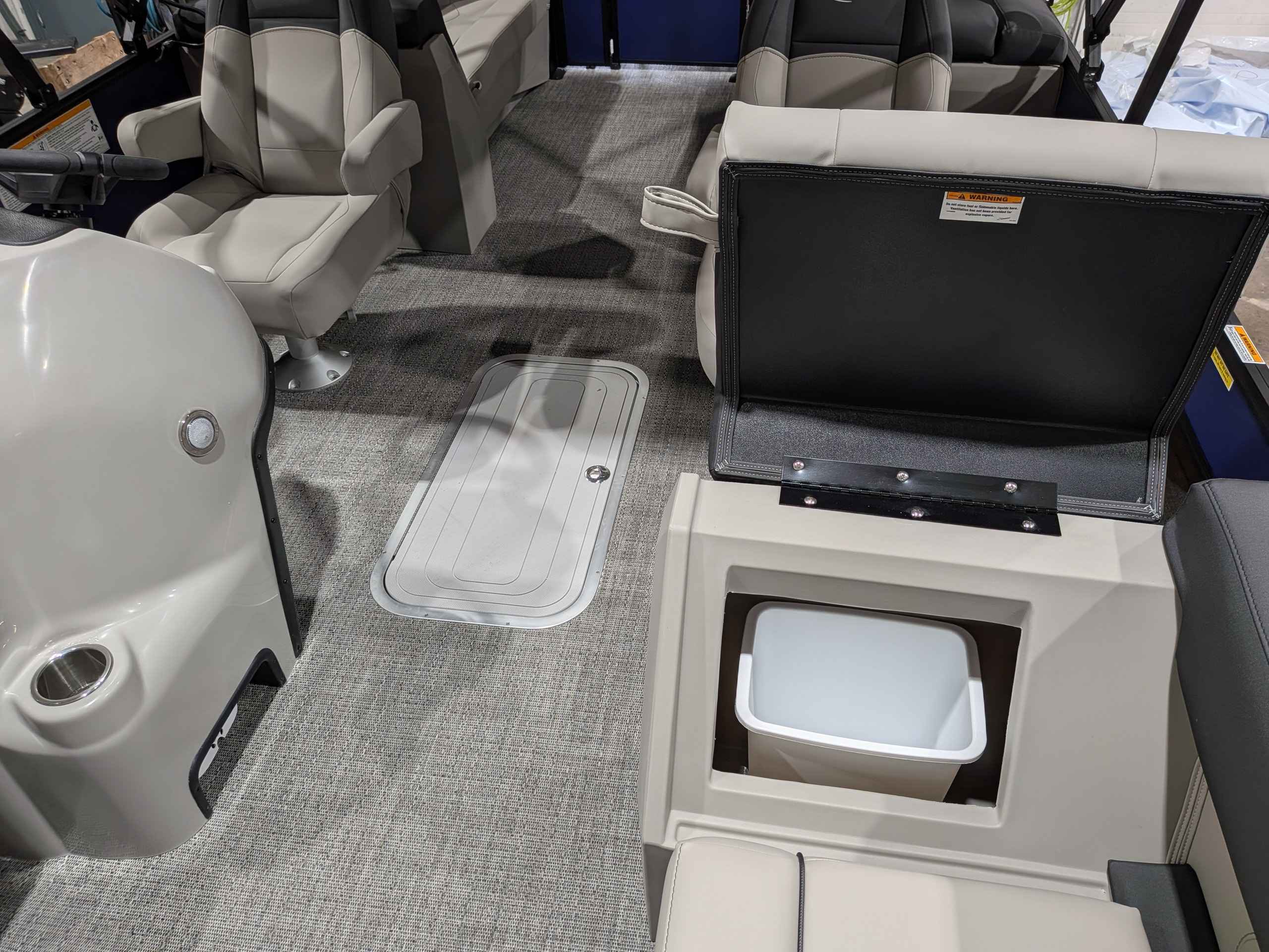 boat-carouselImage-image