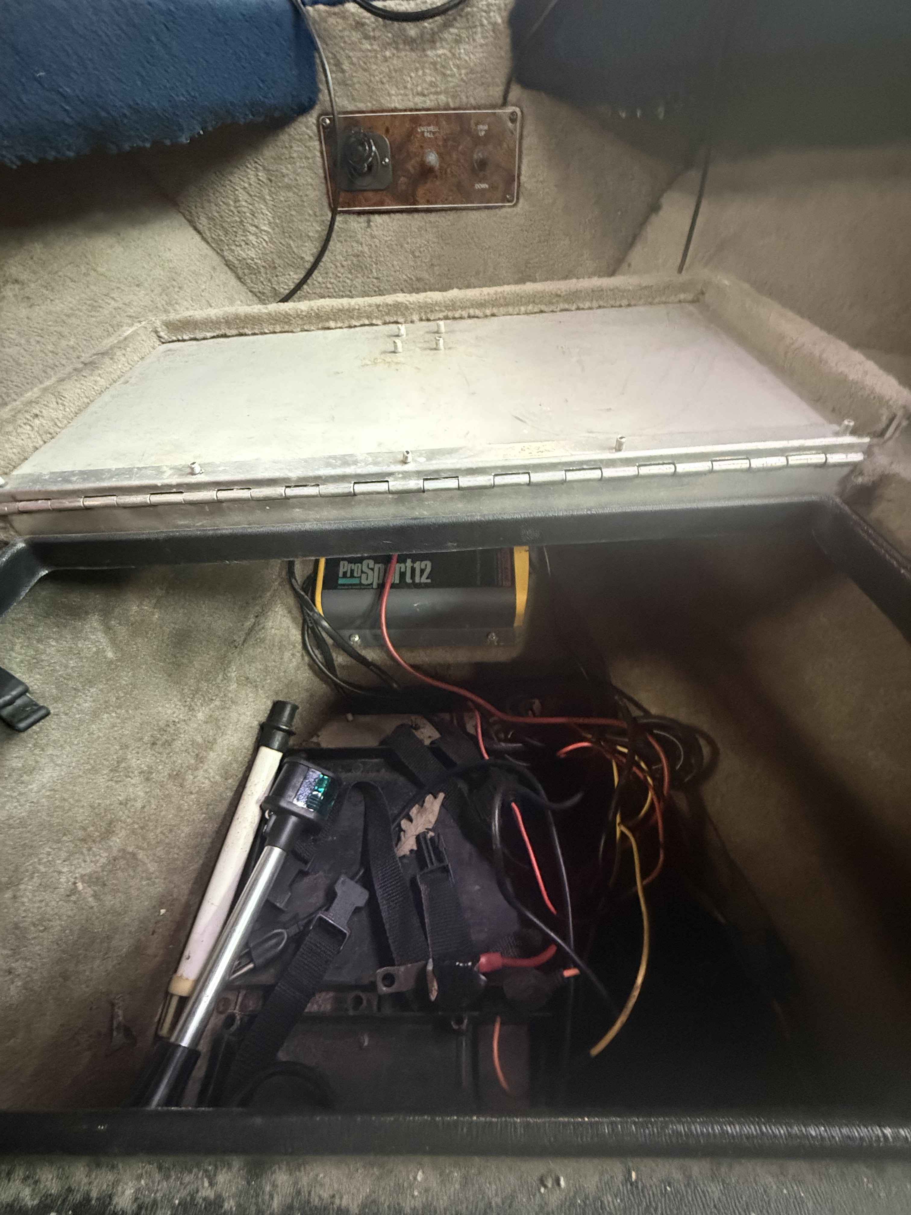 boat-carouselImage-image