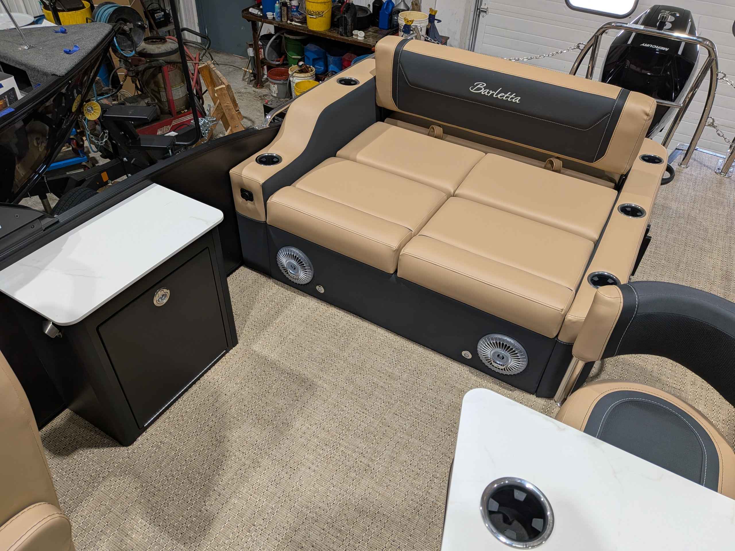 boat-carouselImage-image